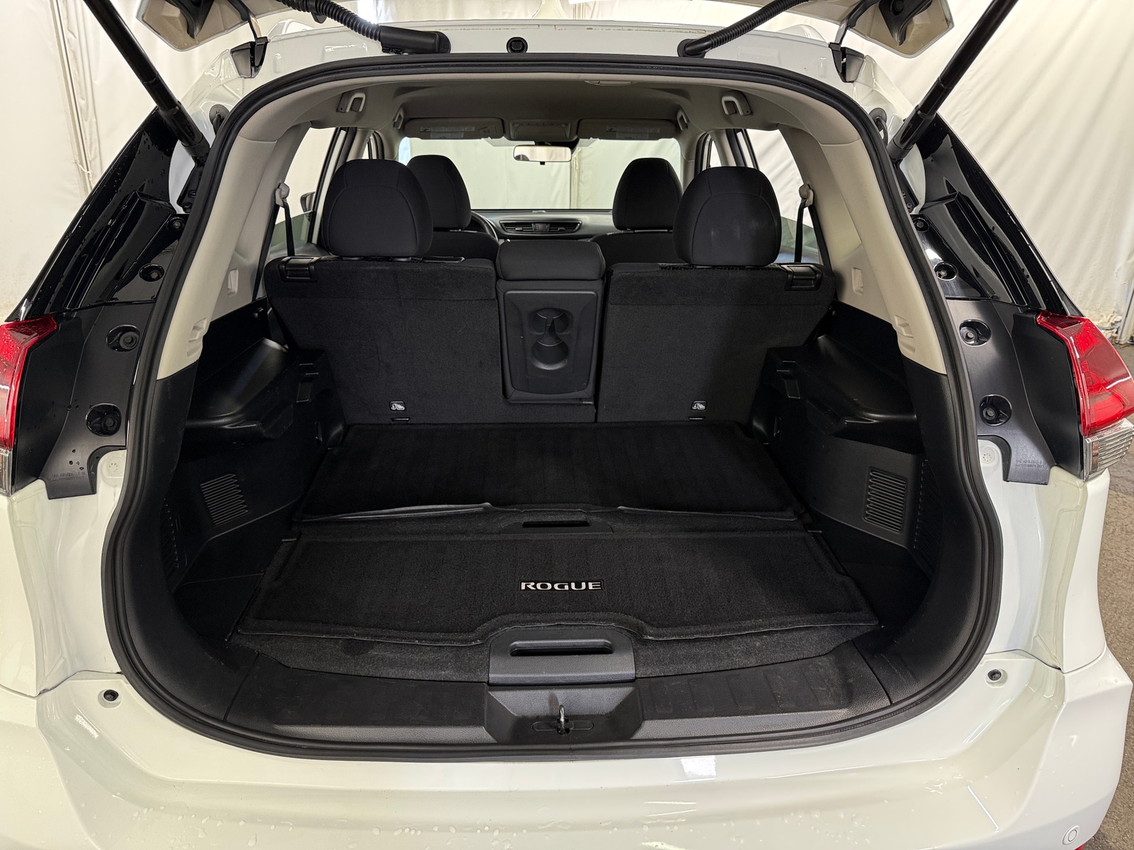 Thumbnail: 2020 Nissan Rogue - 7