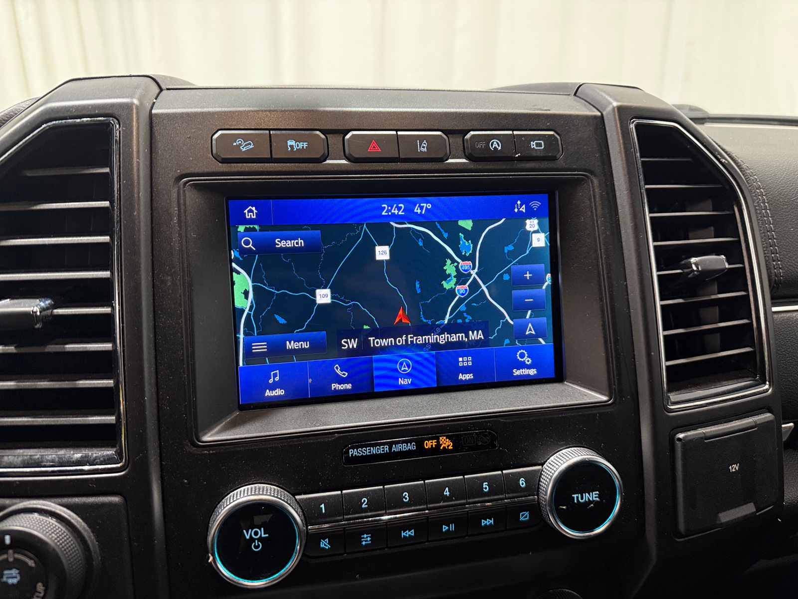 Thumbnail: 2020 Ford Expedition - 3