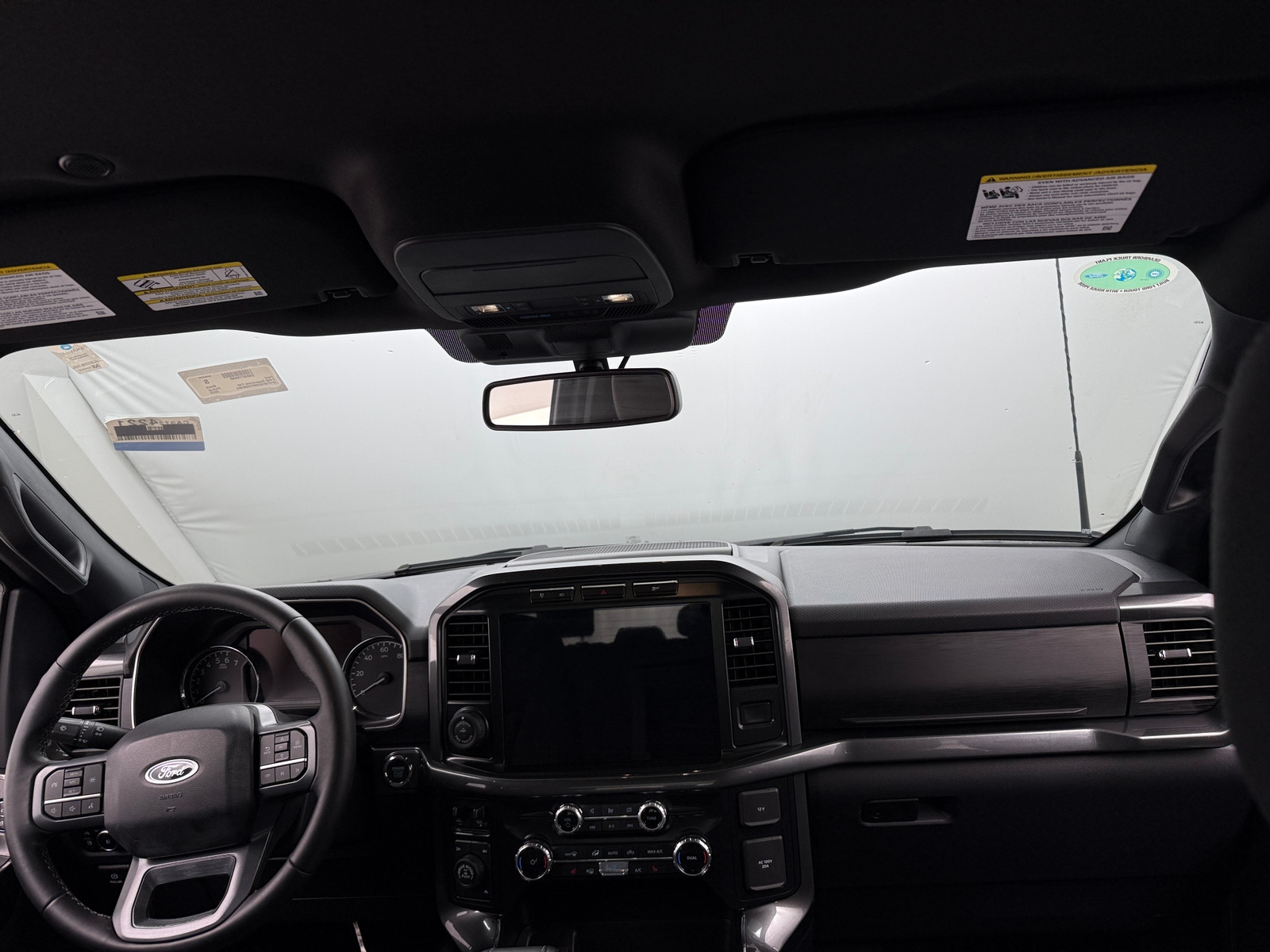 Thumbnail: 2023 Ford Econoline - 3