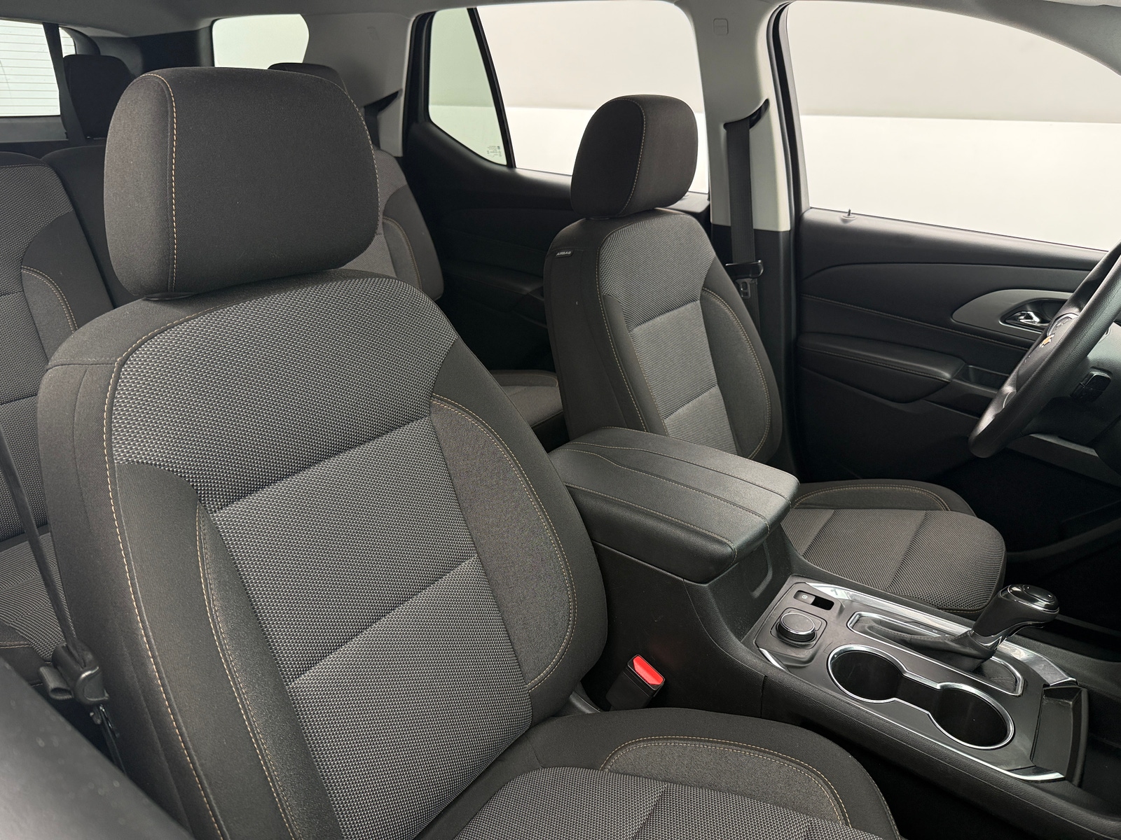 Thumbnail: 2020 Chevrolet Traverse - 2