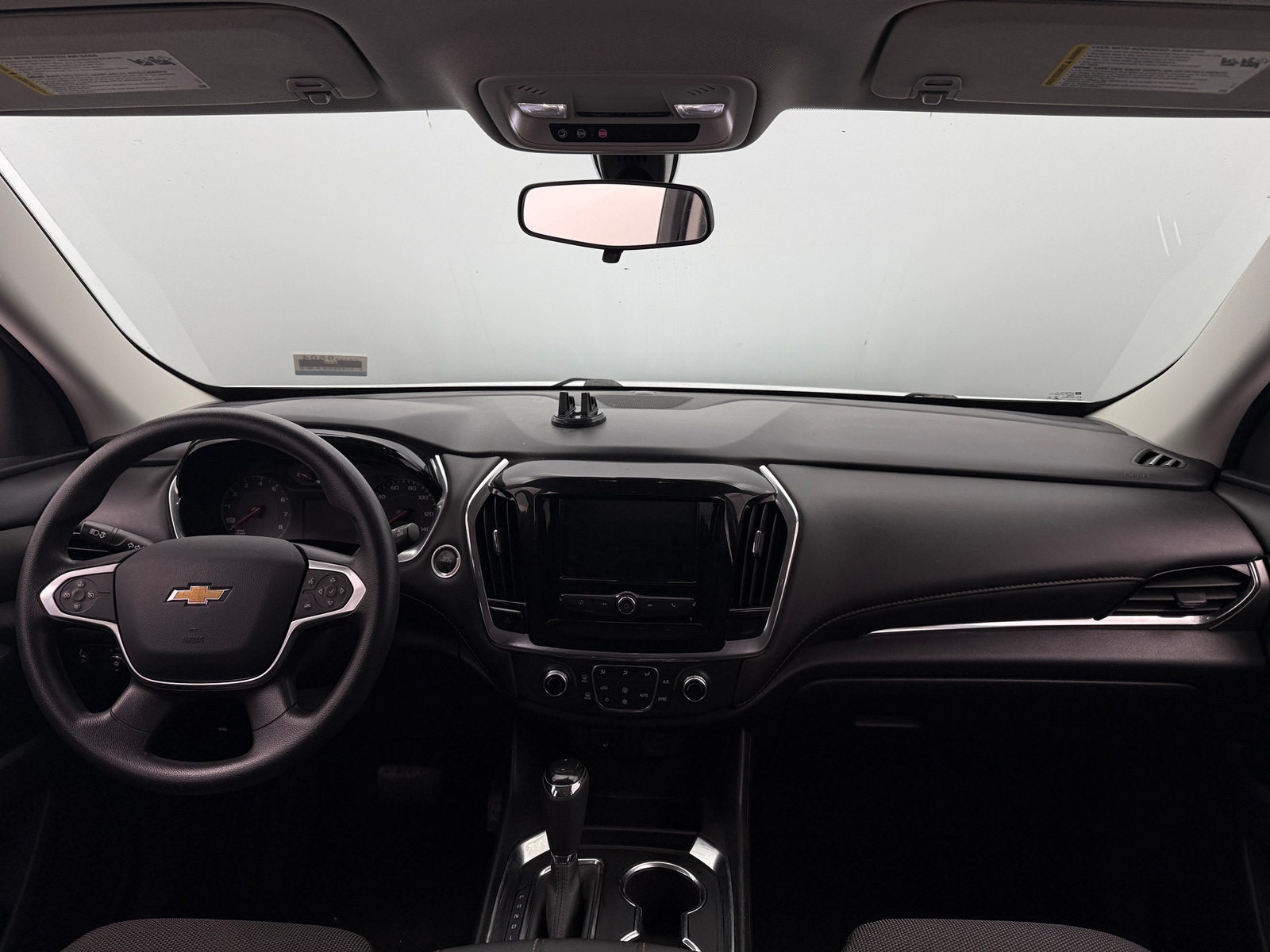 Thumbnail: 2020 Chevrolet Traverse - 3