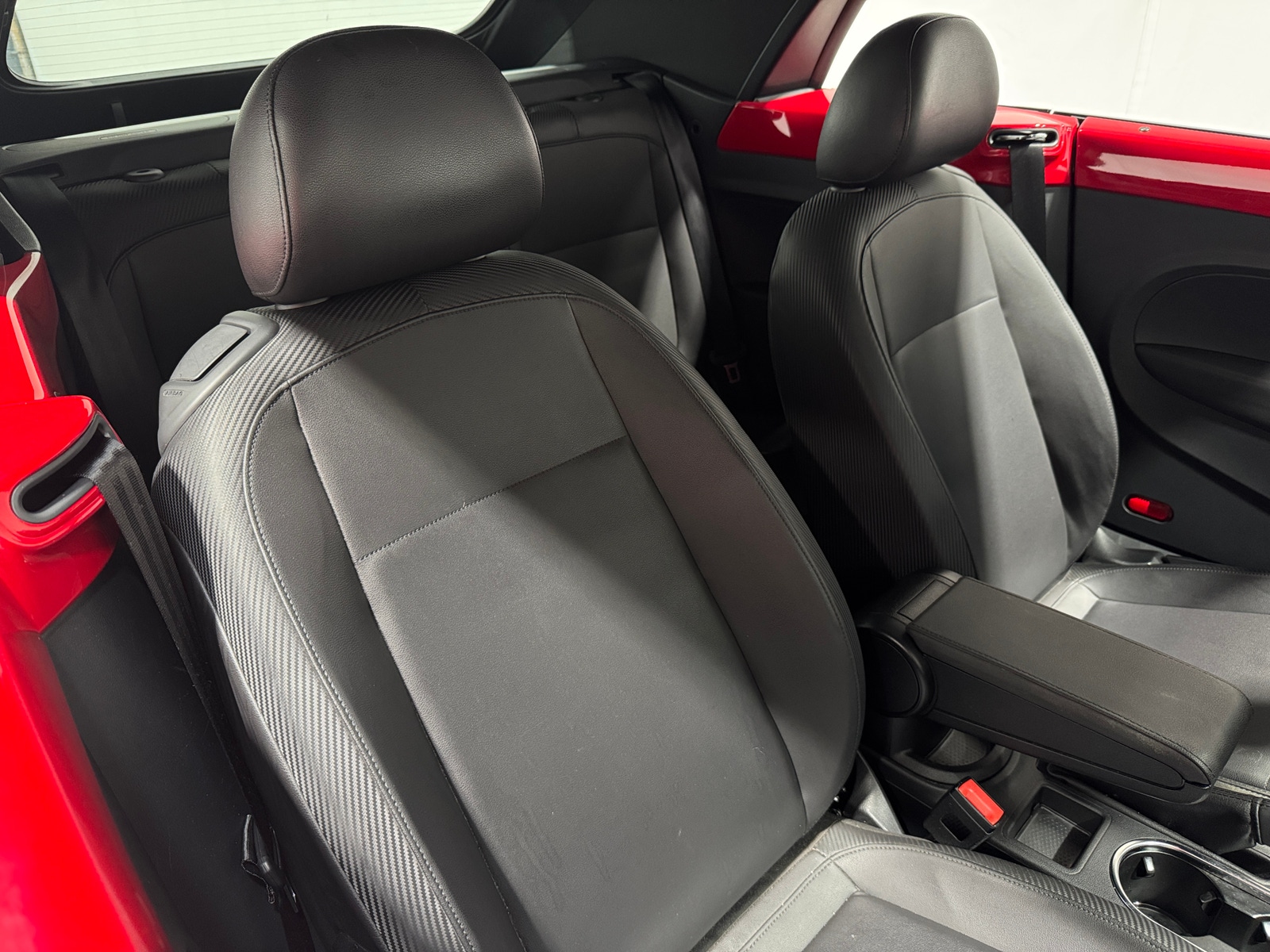 Thumbnail: 2013 Volkswagen Beetle - 2