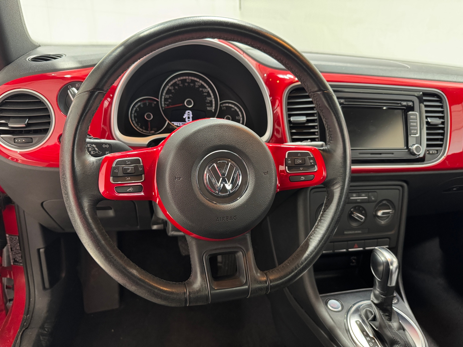 Thumbnail: 2013 Volkswagen Beetle - 5