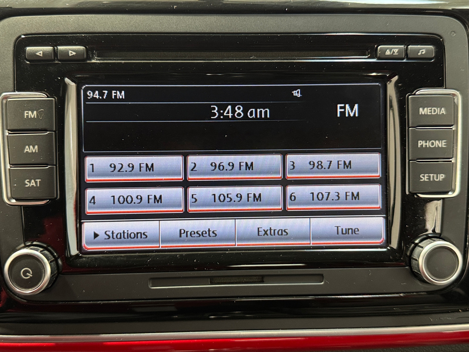 Thumbnail: 2013 Volkswagen Beetle - 4