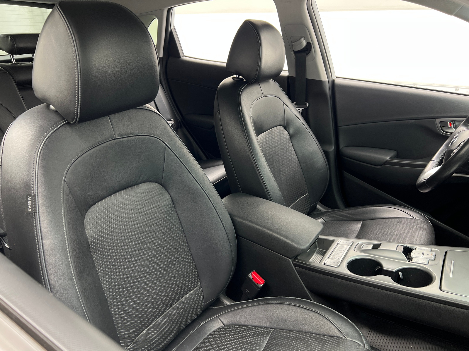 Thumbnail: 2021 Hyundai Kona - 2