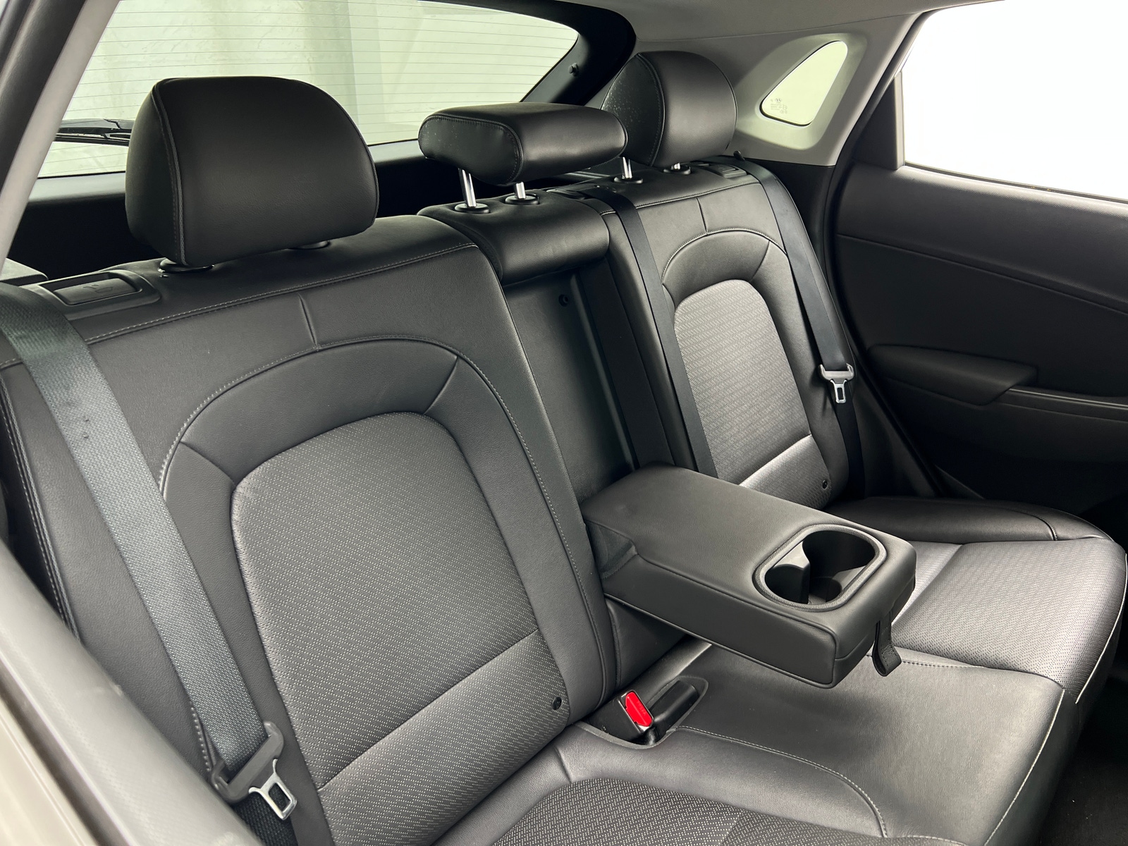 Thumbnail: 2021 Hyundai Kona - 6