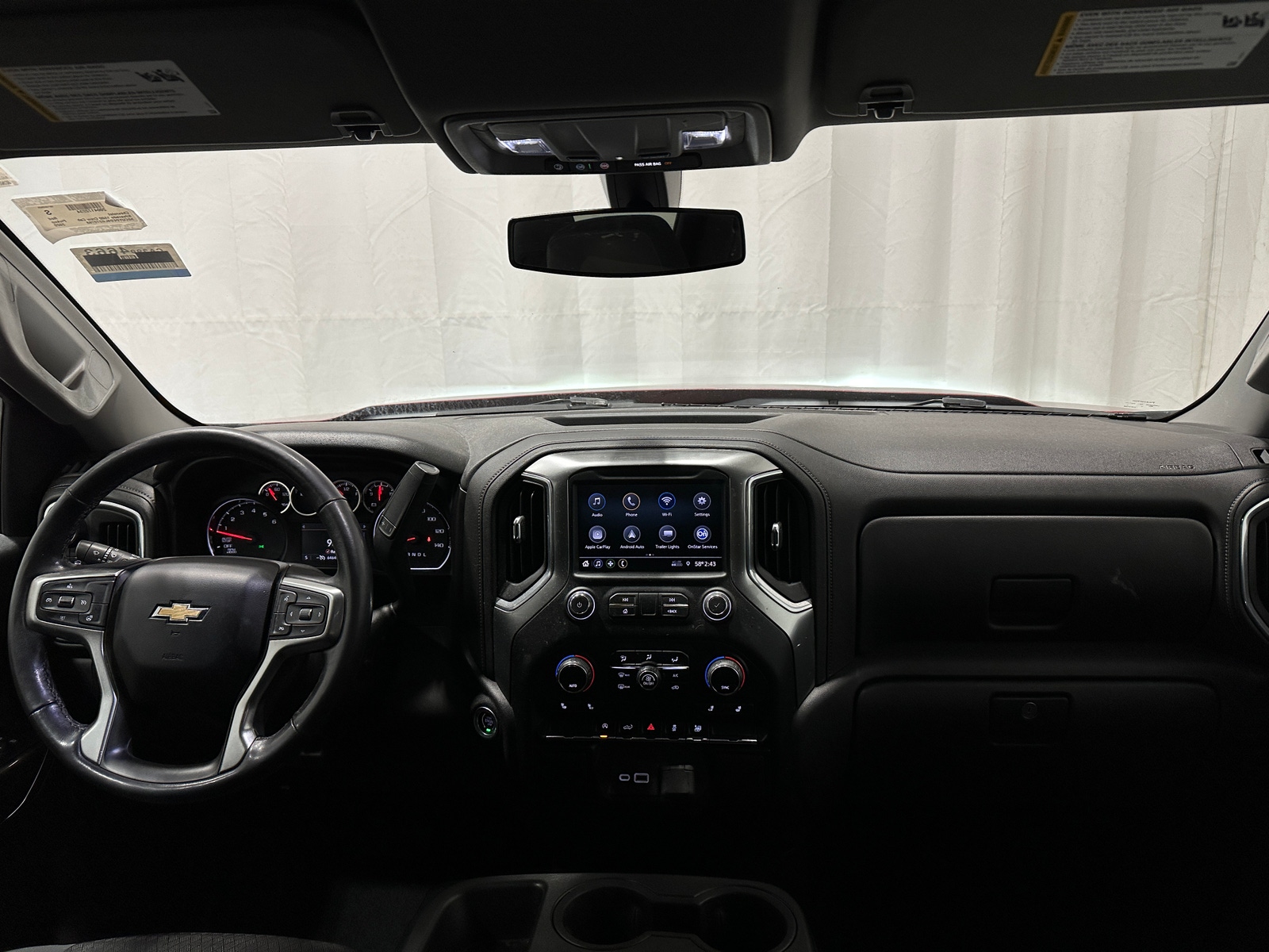 Thumbnail: 2020 Chevrolet Silverado 1500 - 3