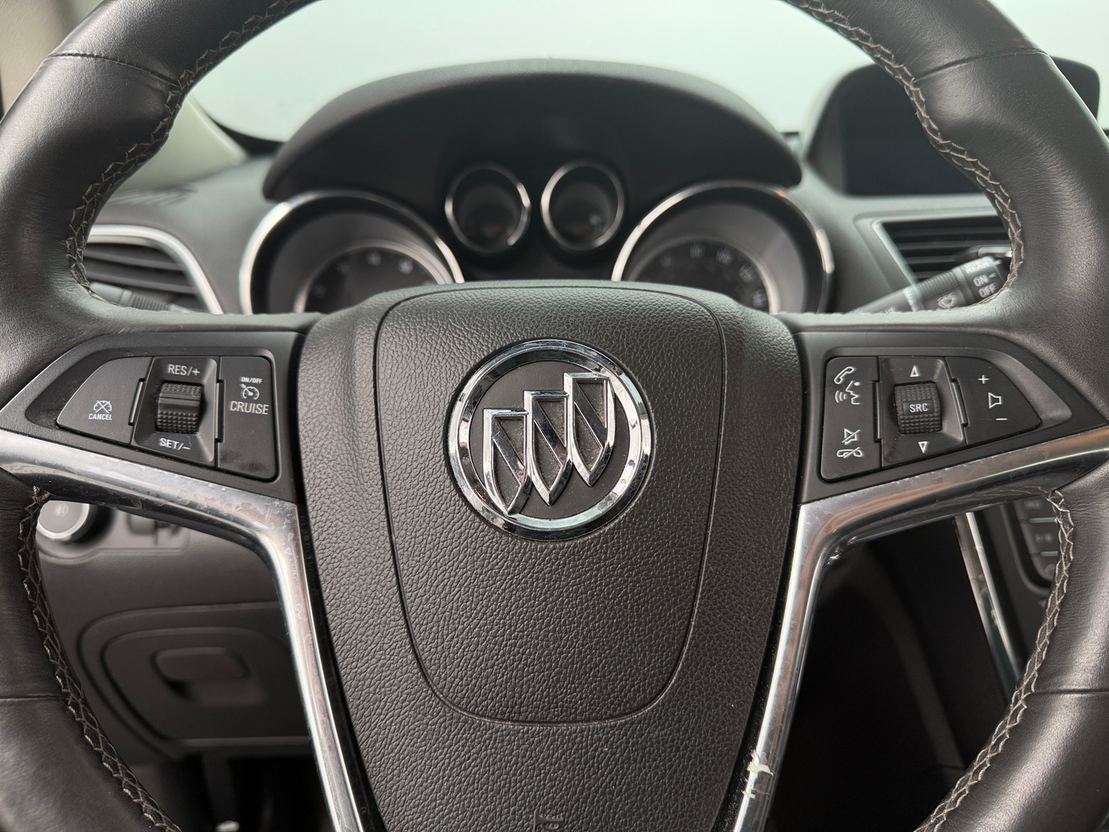 Thumbnail: 2014 Buick Encore - 4