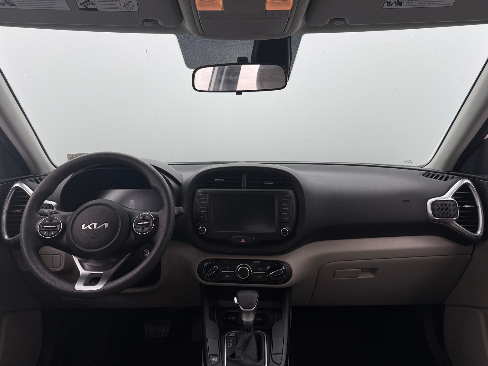 Thumbnail: 2023 Kia Soul - 3