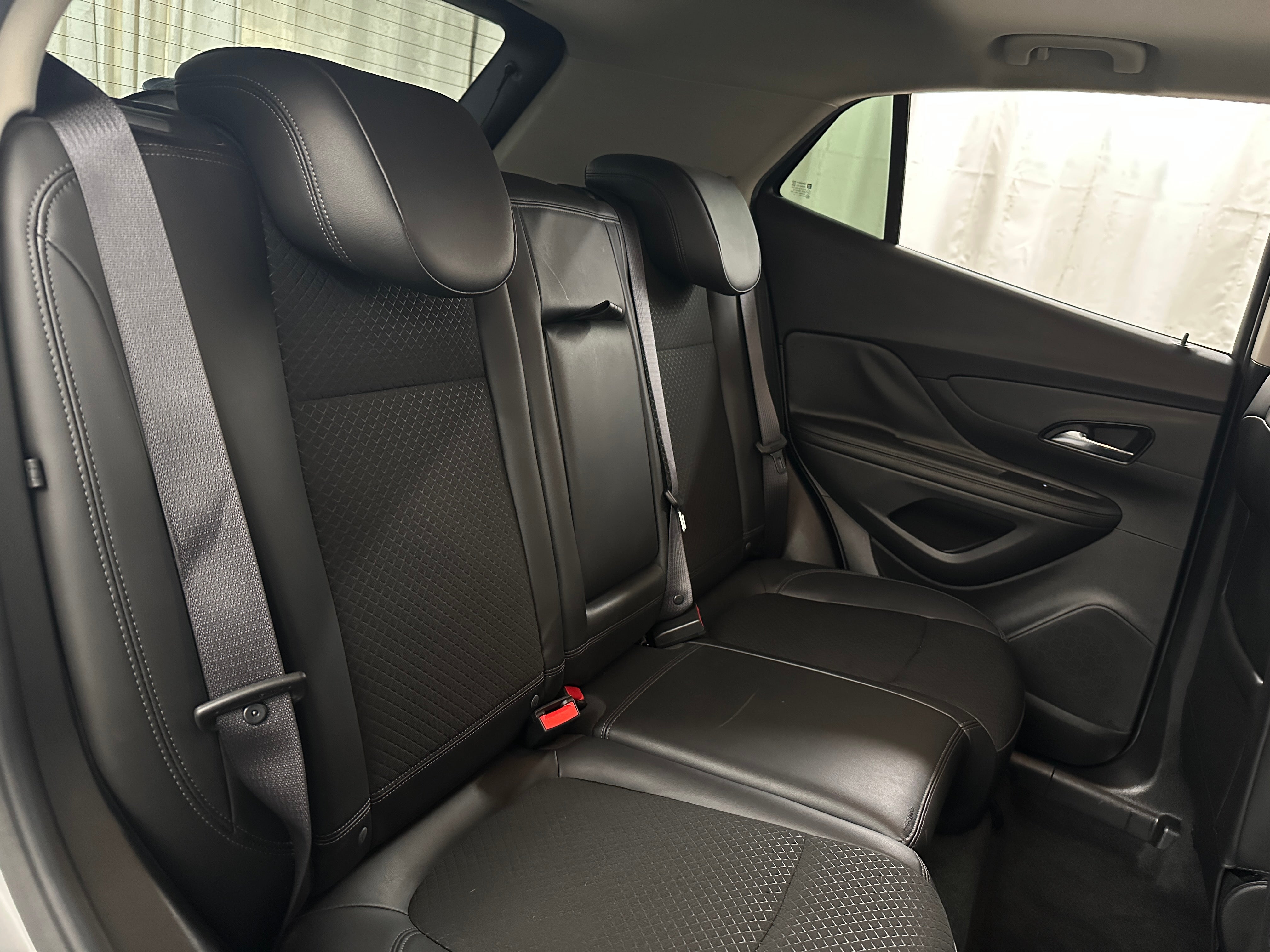 Image of 2018 Buick Encore Sport Touring