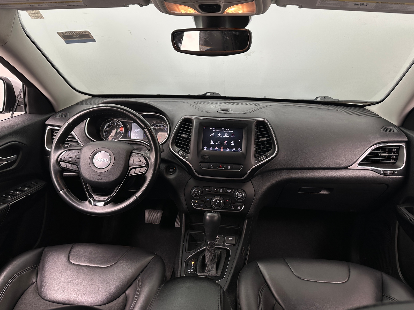 Thumbnail: 2021 Jeep Cherokee - 3