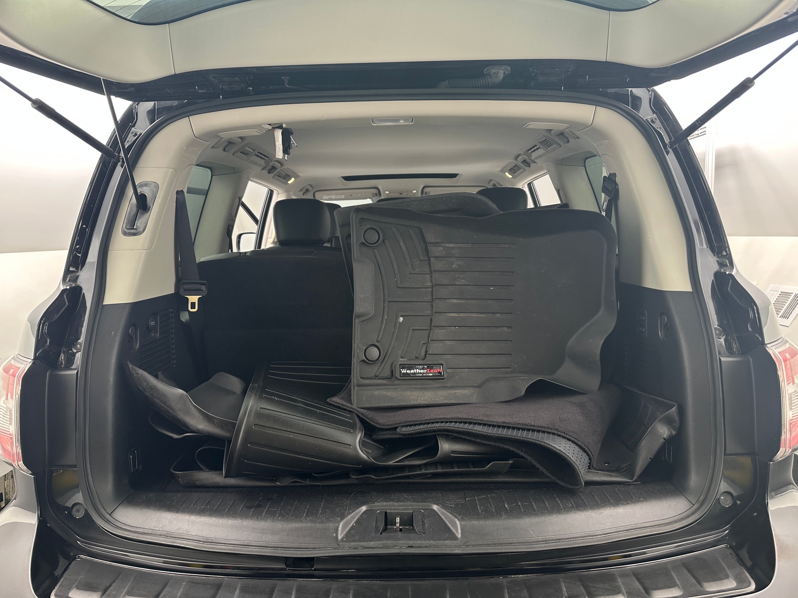 Thumbnail: 2019 Nissan Armada - 6