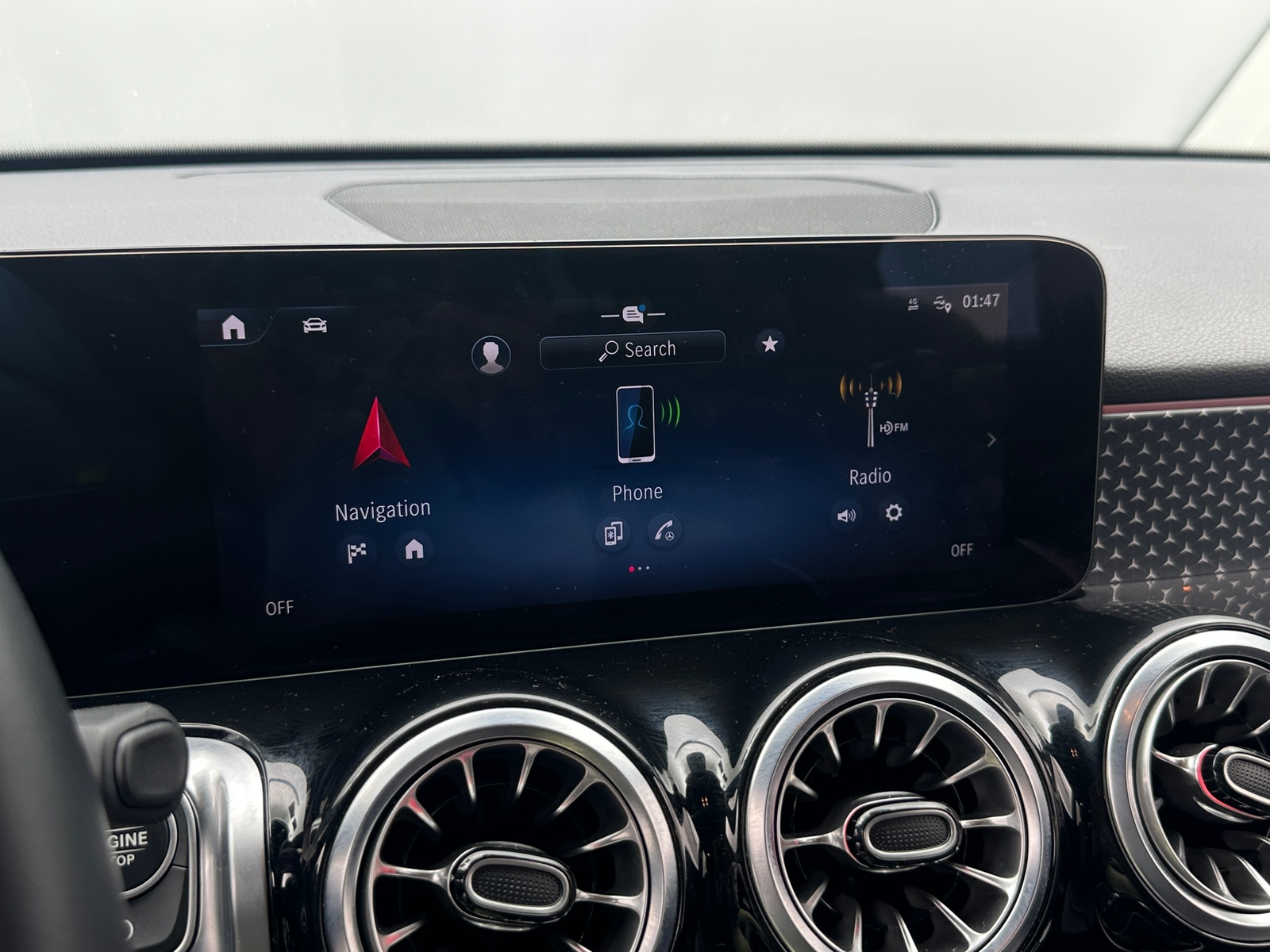 Thumbnail: 2025 Mercedes-Benz GLB - 4