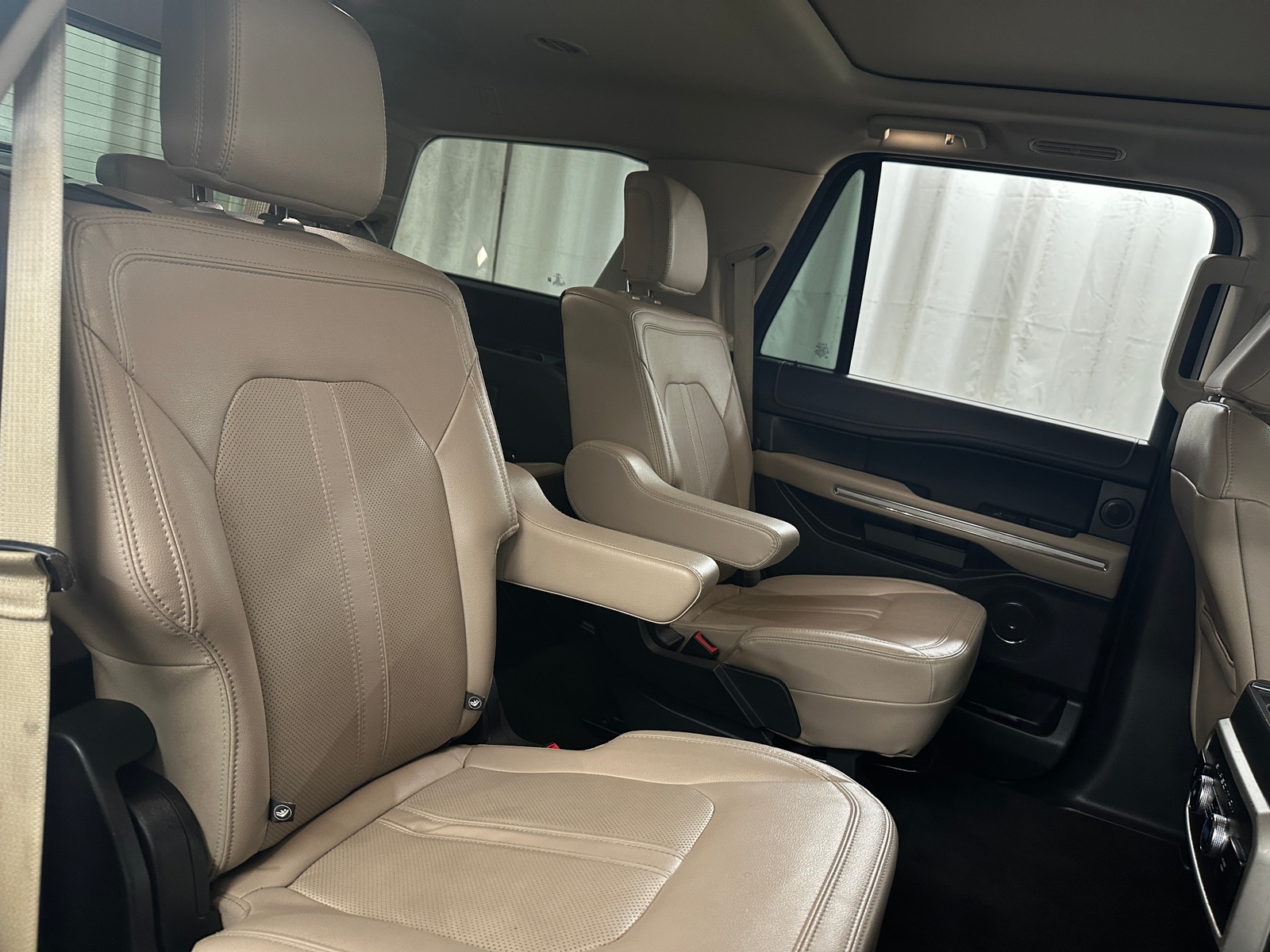 Thumbnail: 2022 Ford Expedition - 5