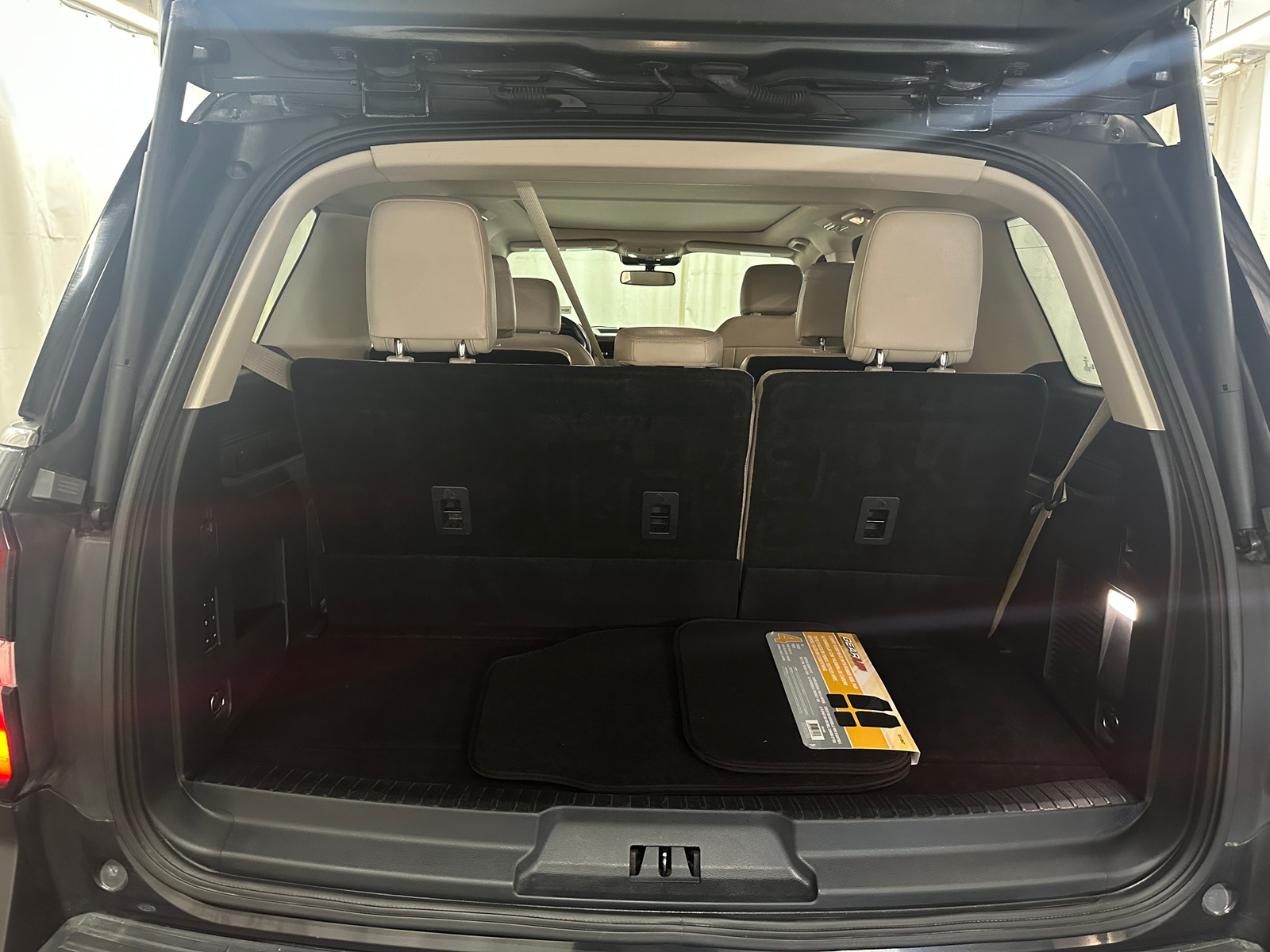 Thumbnail: 2022 Ford Expedition - 6