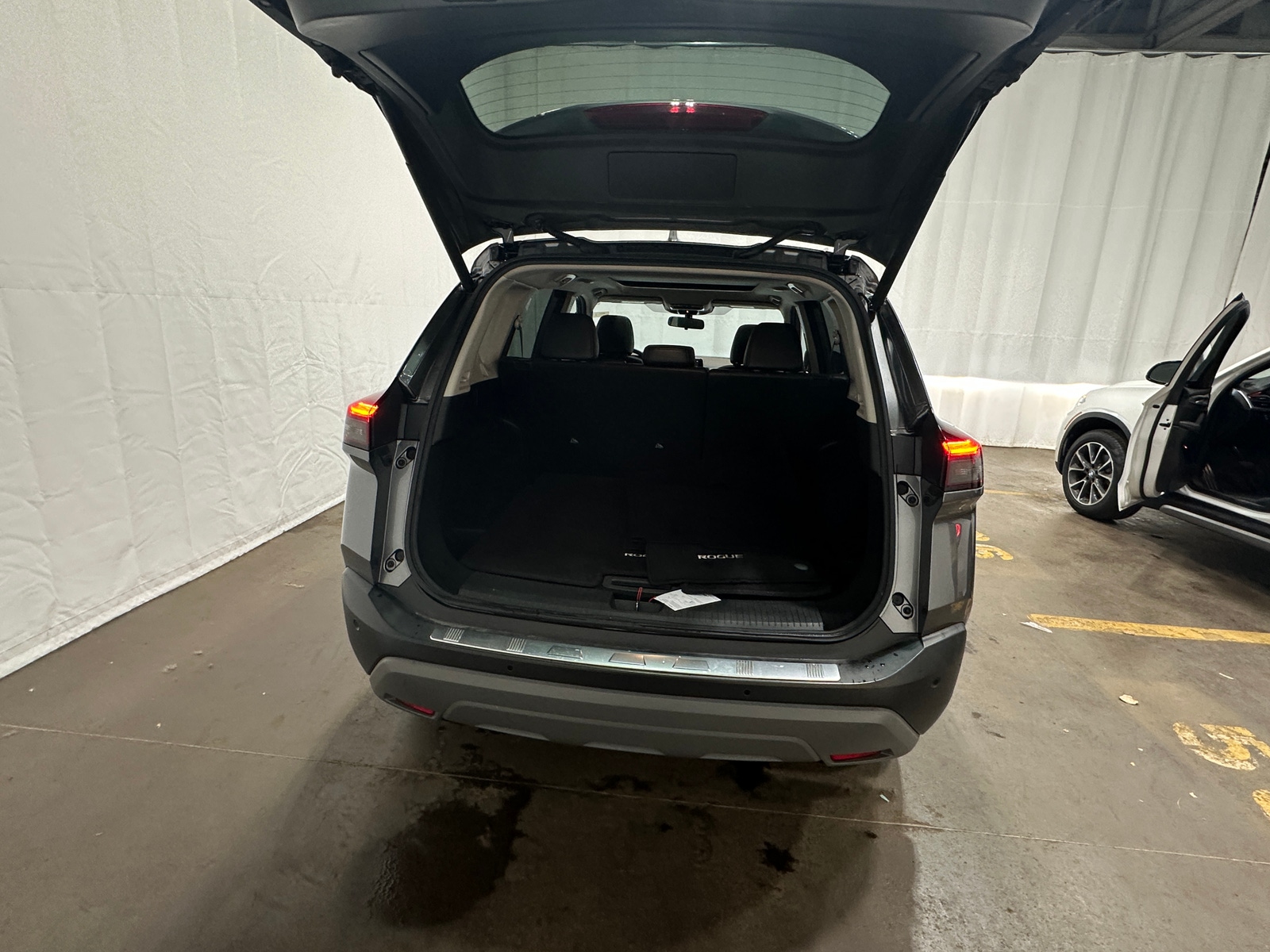 Thumbnail: 2021 Nissan Rogue - 7