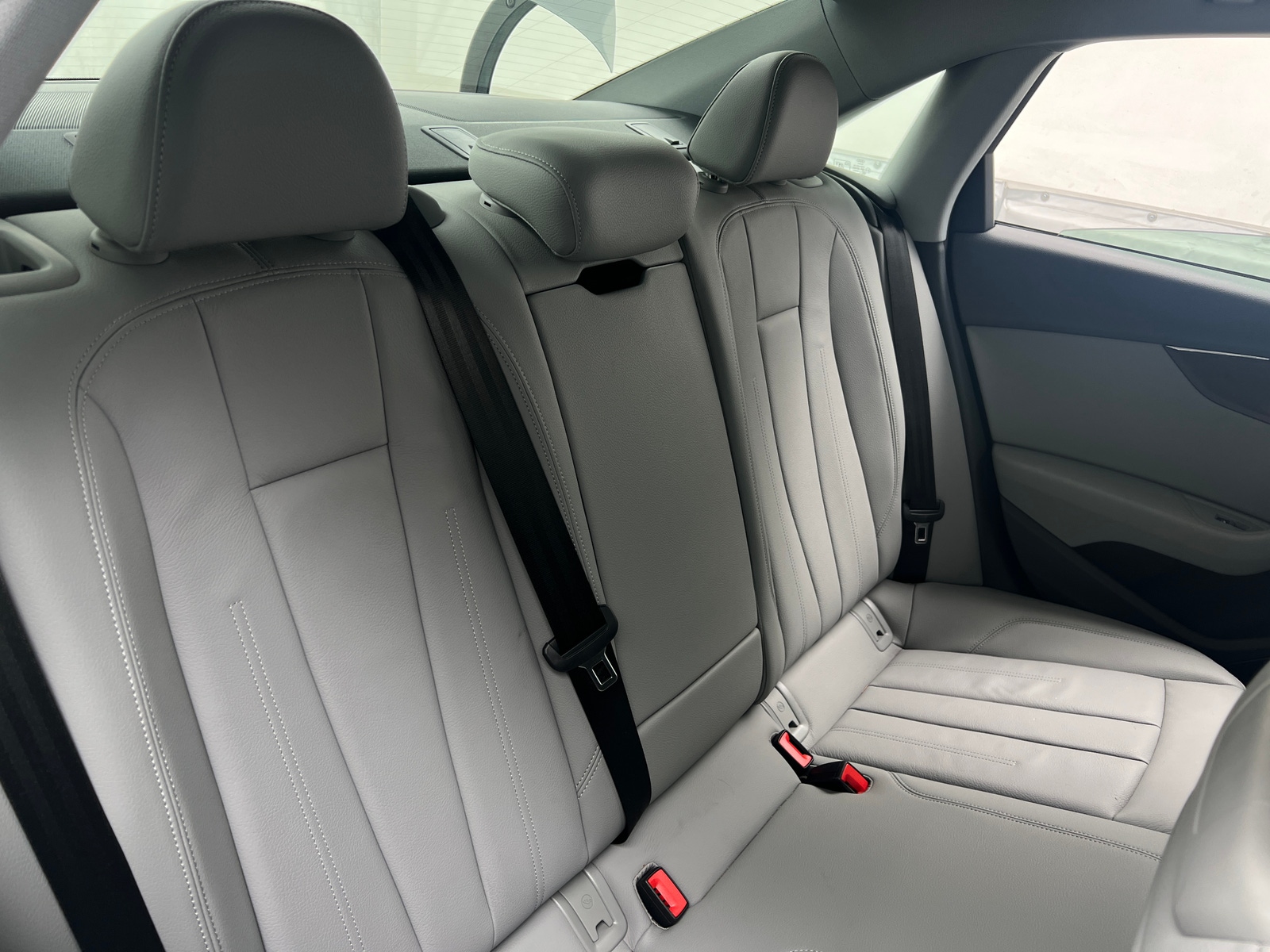 Thumbnail: 2019 Audi A4 - 5