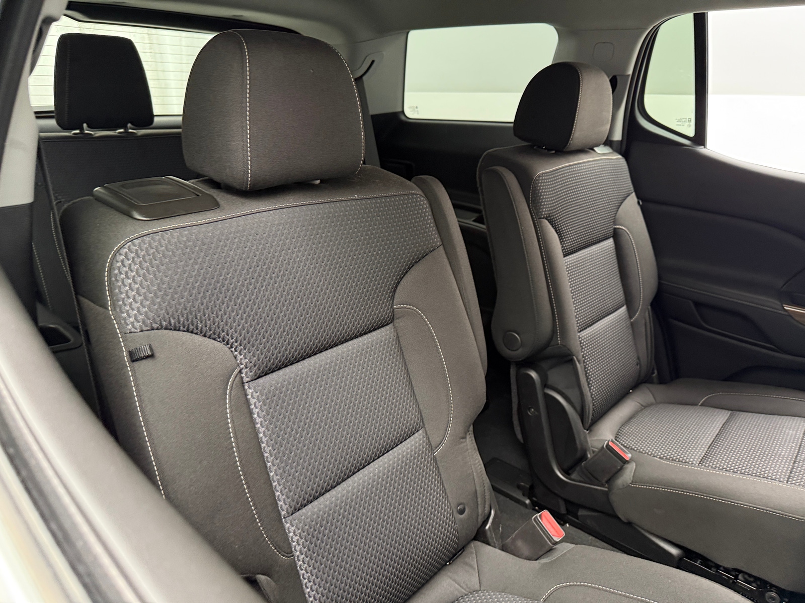 Thumbnail: 2023 GMC Acadia - 6