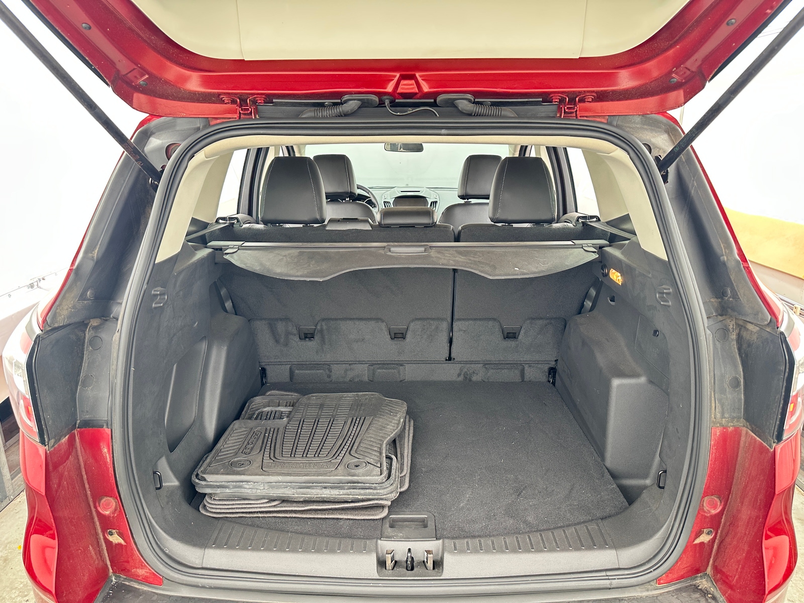 Thumbnail: 2017 Ford Escape - 6