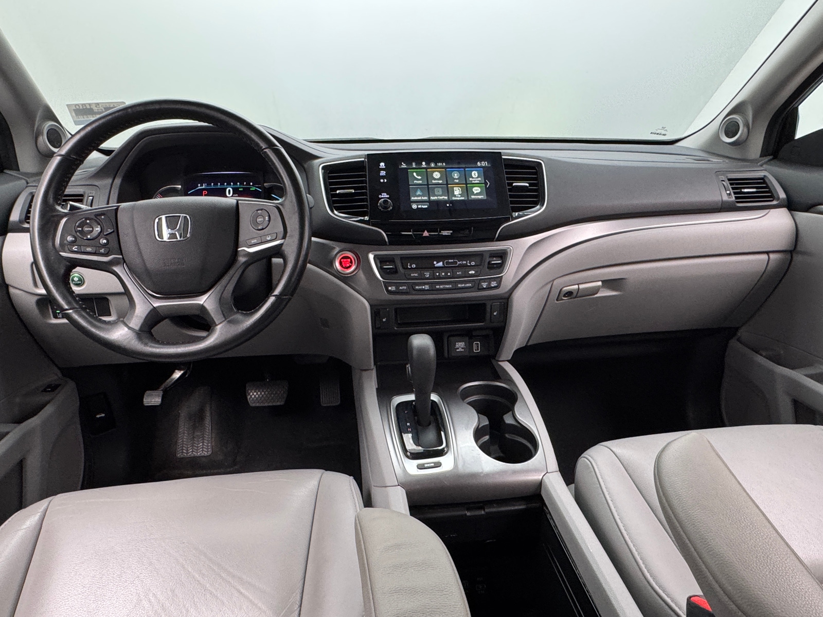 Thumbnail: 2019 Honda Pilot - 2