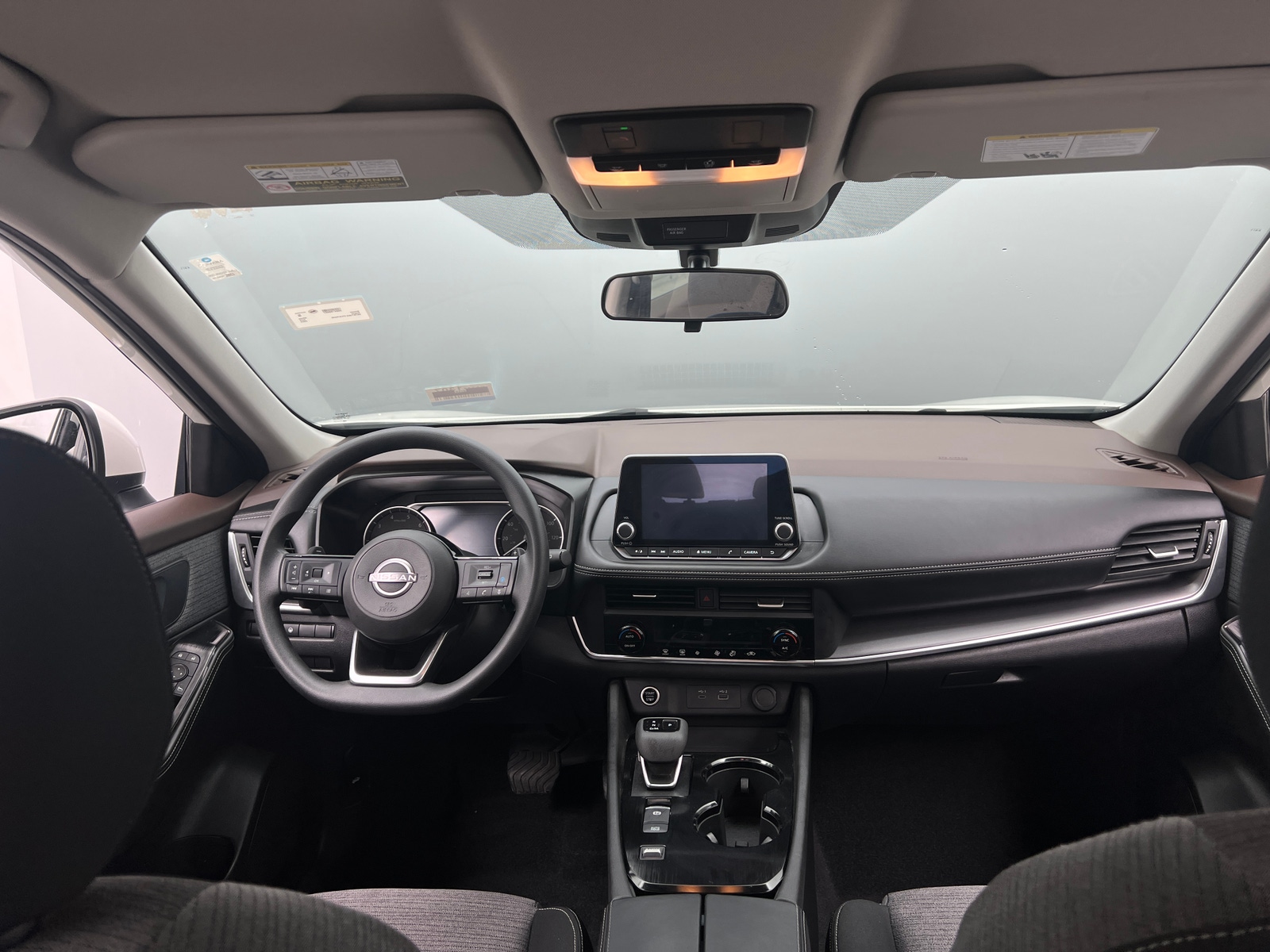 Thumbnail: 2023 Nissan Rogue - 3