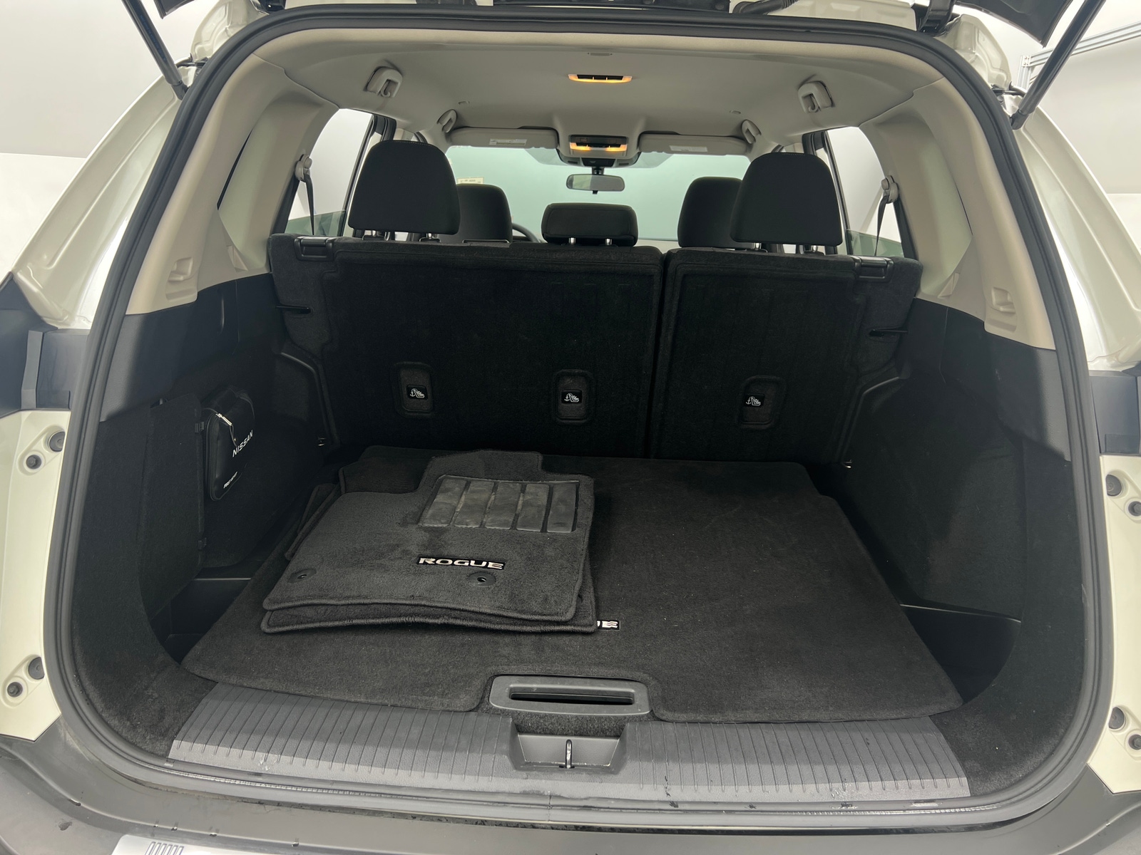 Thumbnail: 2023 Nissan Rogue - 7