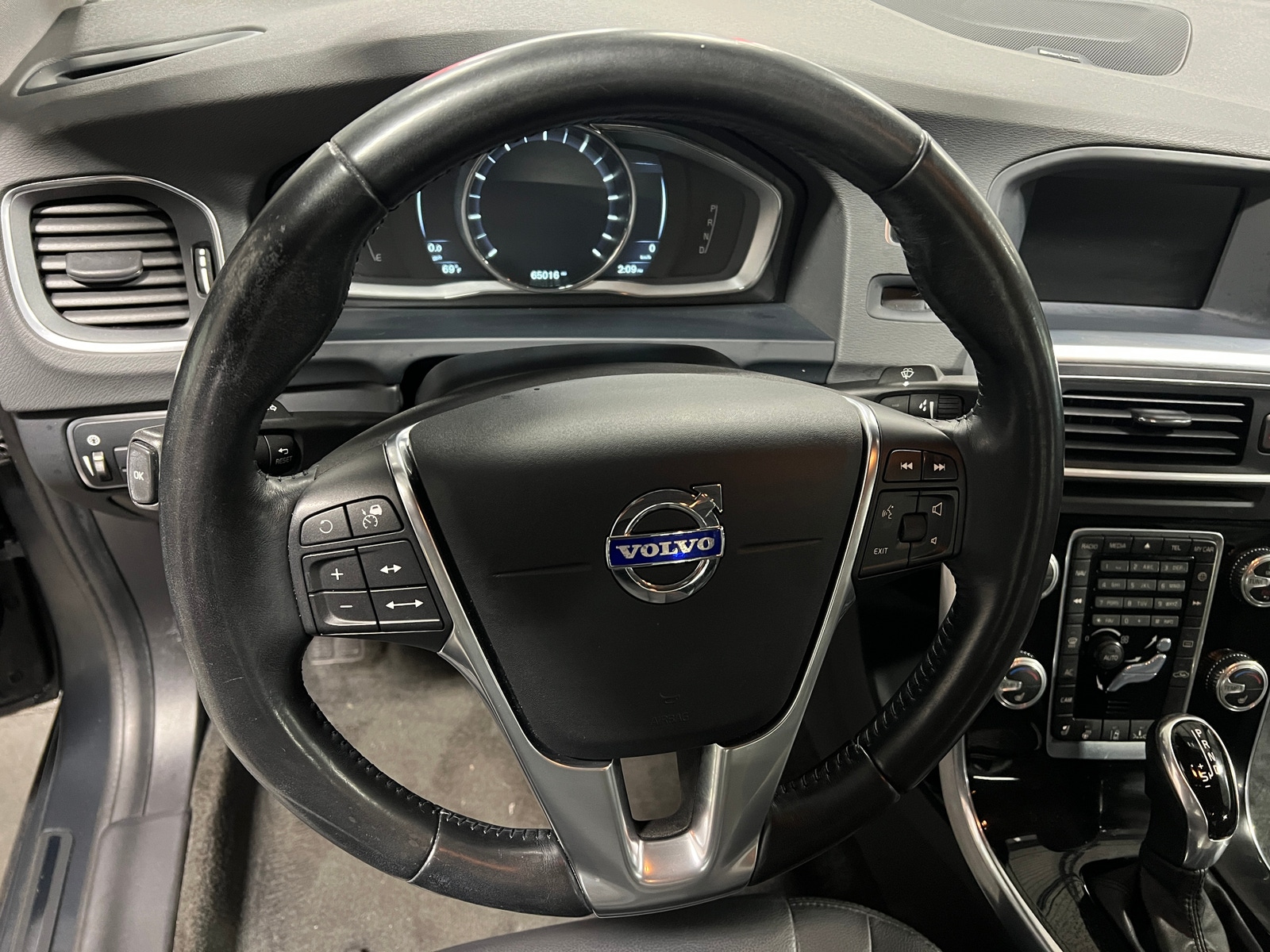 Thumbnail: 2015 Volvo S60 - 4