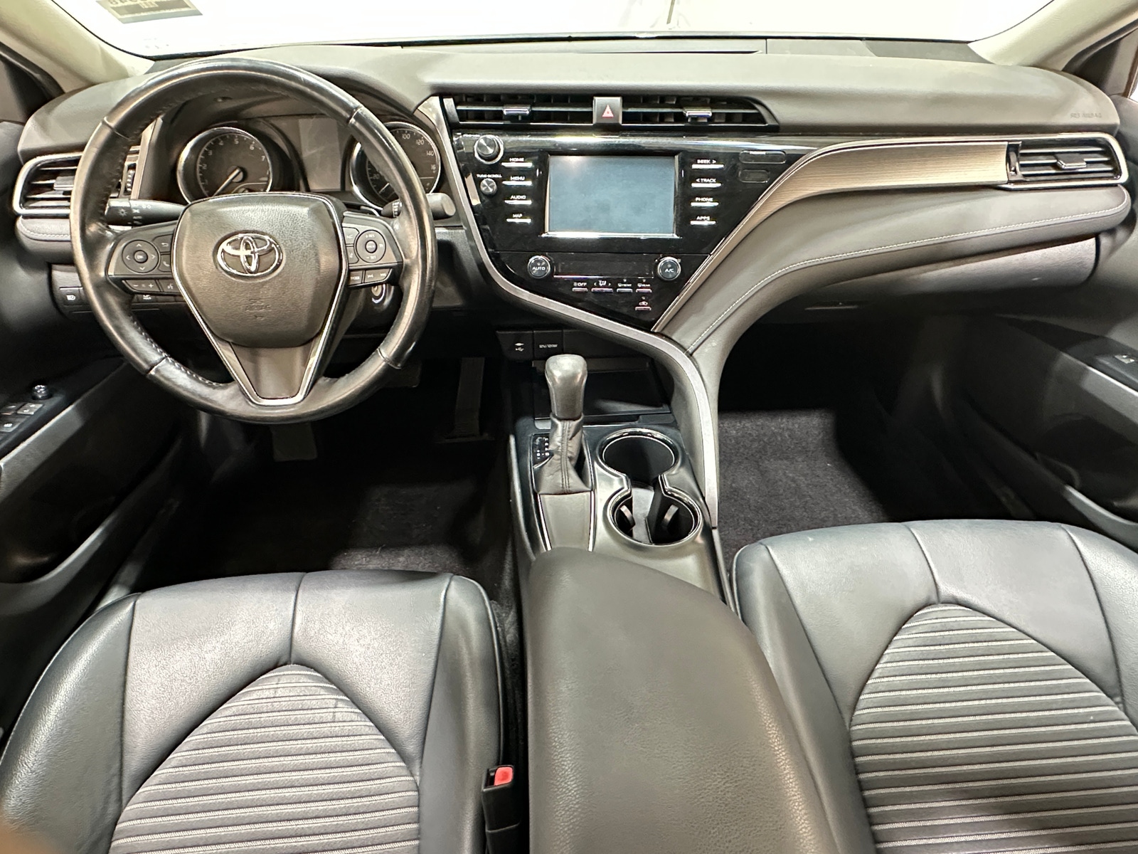 Thumbnail: 2019 Toyota Camry - 2