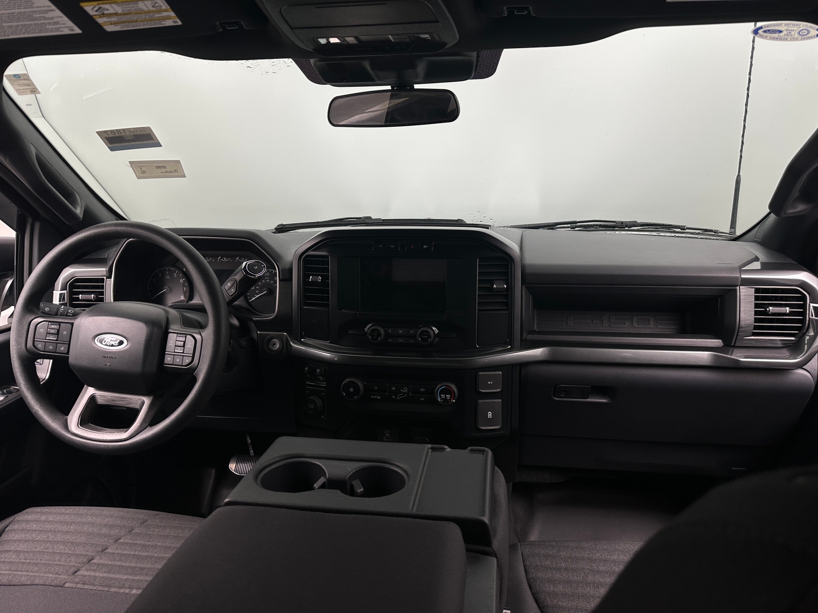 Thumbnail: 2023 Ford Econoline - 3