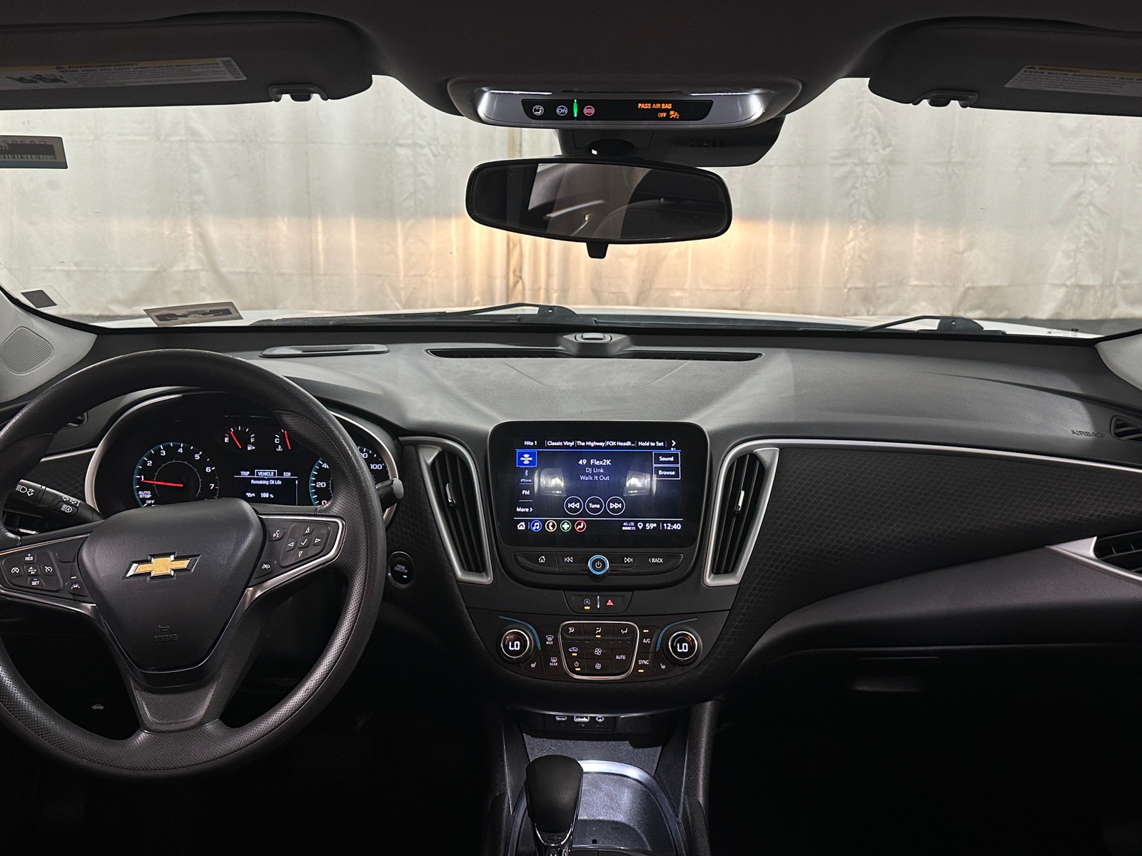 Thumbnail: 2024 Chevrolet Malibu - 3