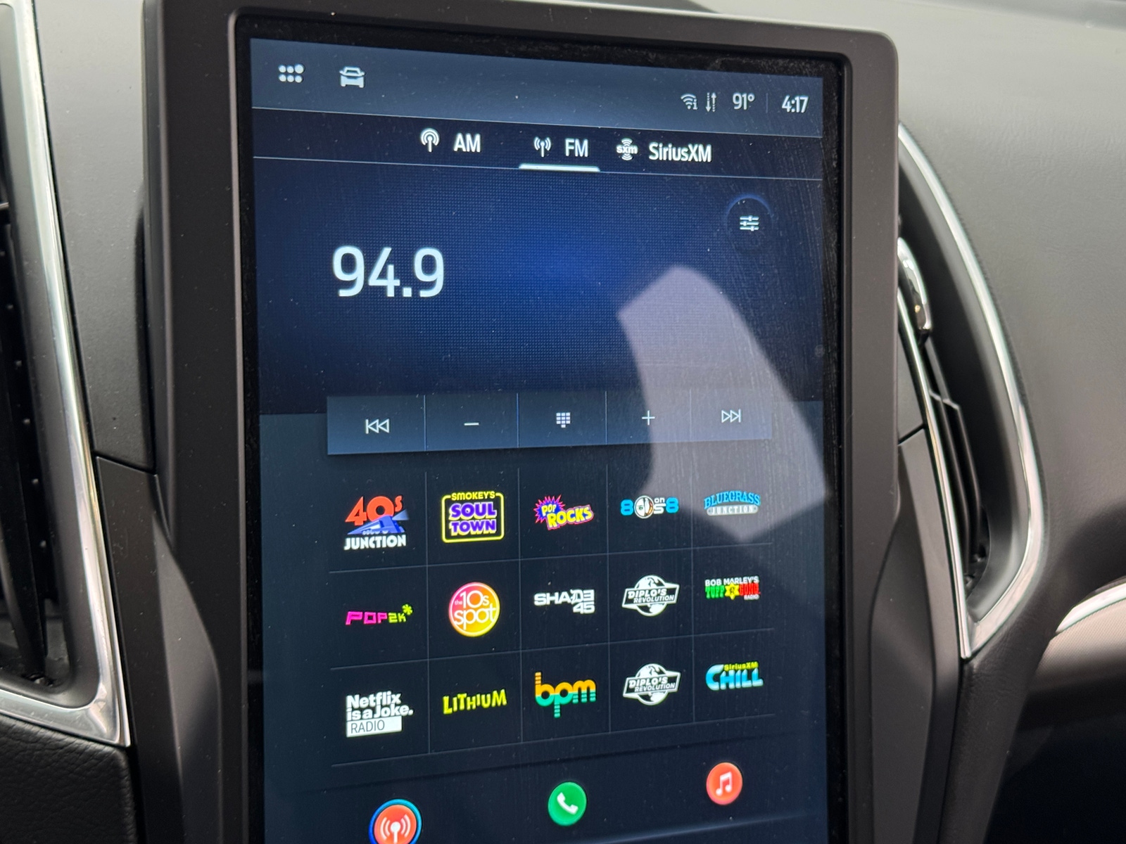 Thumbnail: 2024 Ford Edge - 3