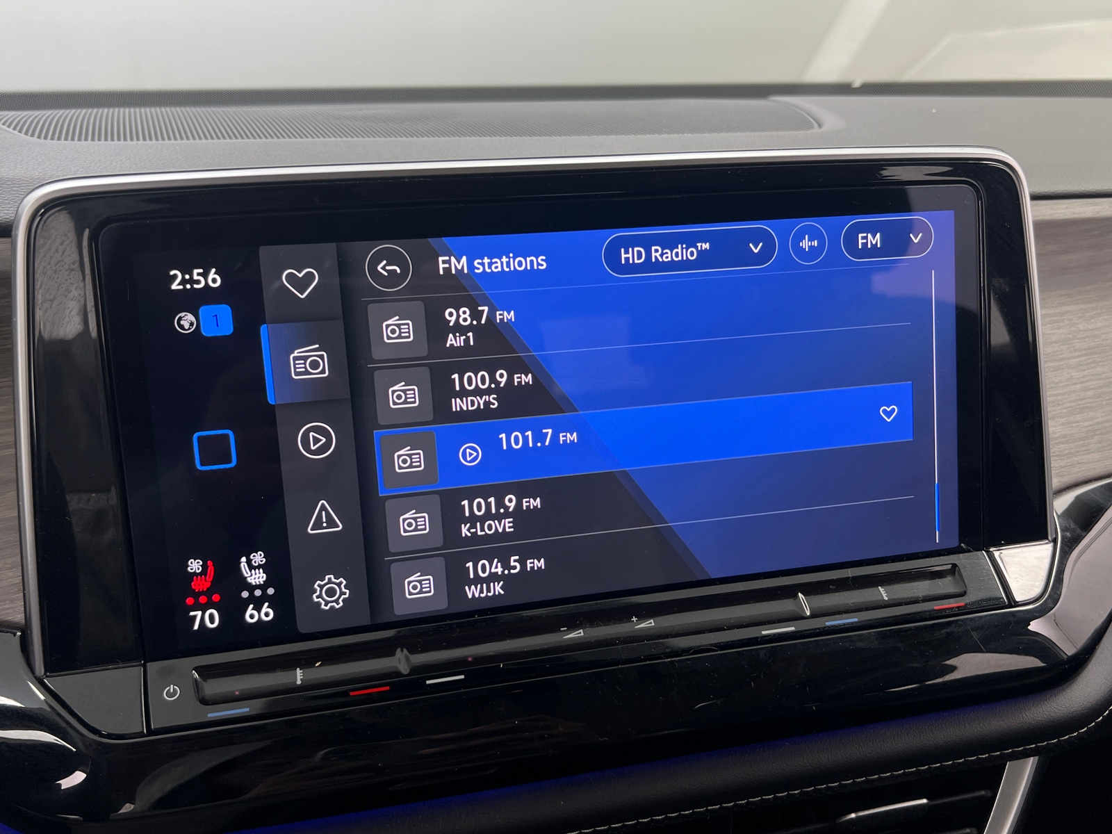 Thumbnail: 2024 Volkswagen Atlas - 3