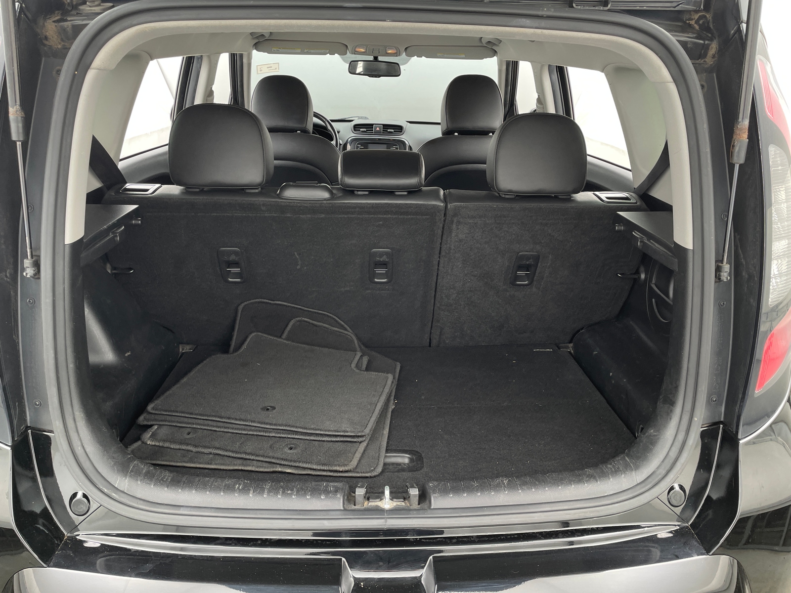 Thumbnail: 2016 Kia Soul - 6