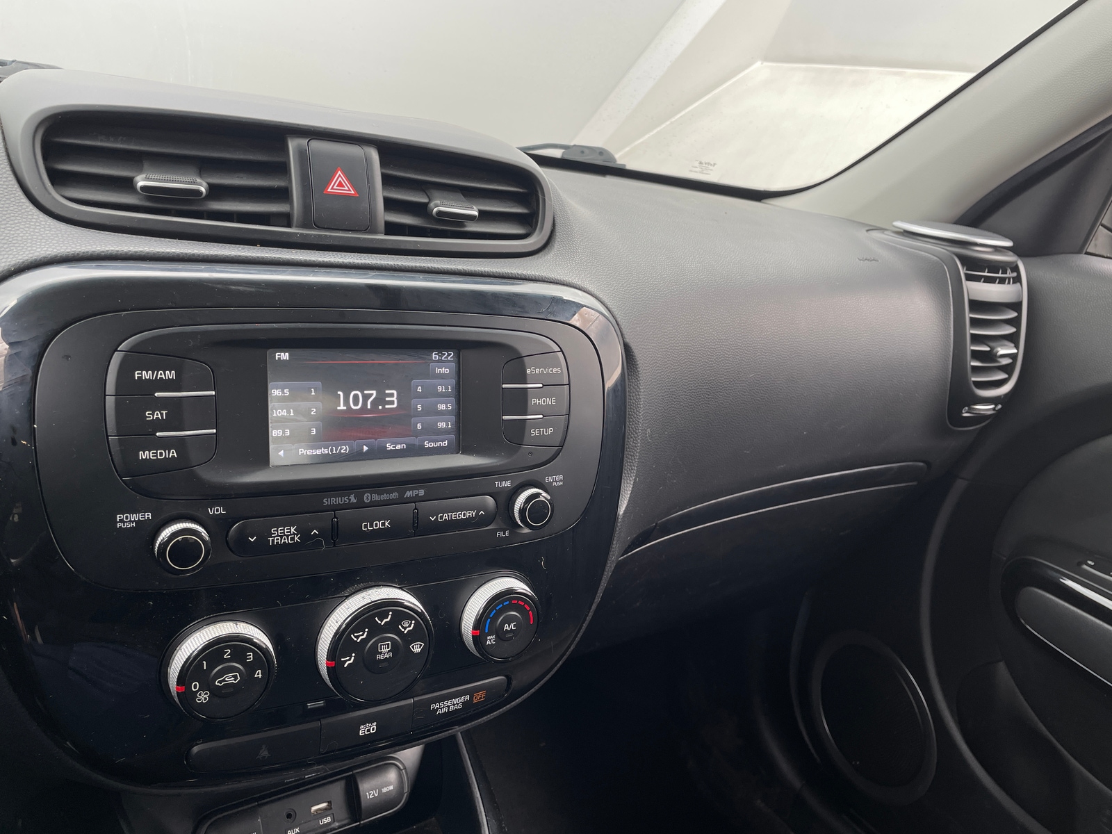 Thumbnail: 2016 Kia Soul - 3