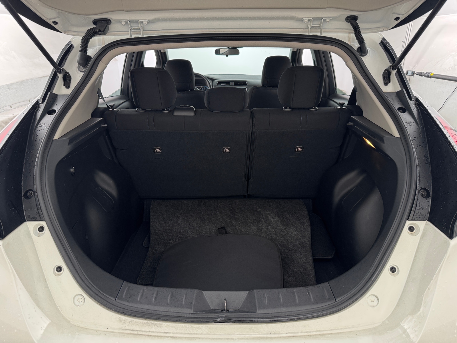 Thumbnail: 2023 Nissan Leaf - 7