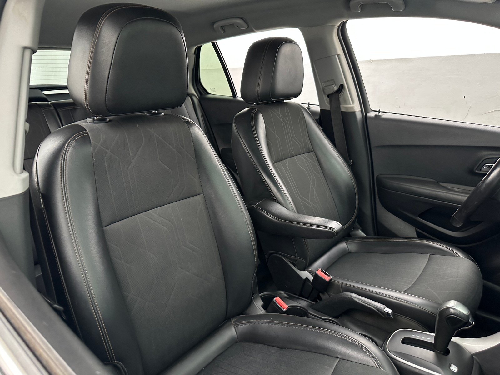 Thumbnail: 2018 Chevrolet Trax - 2