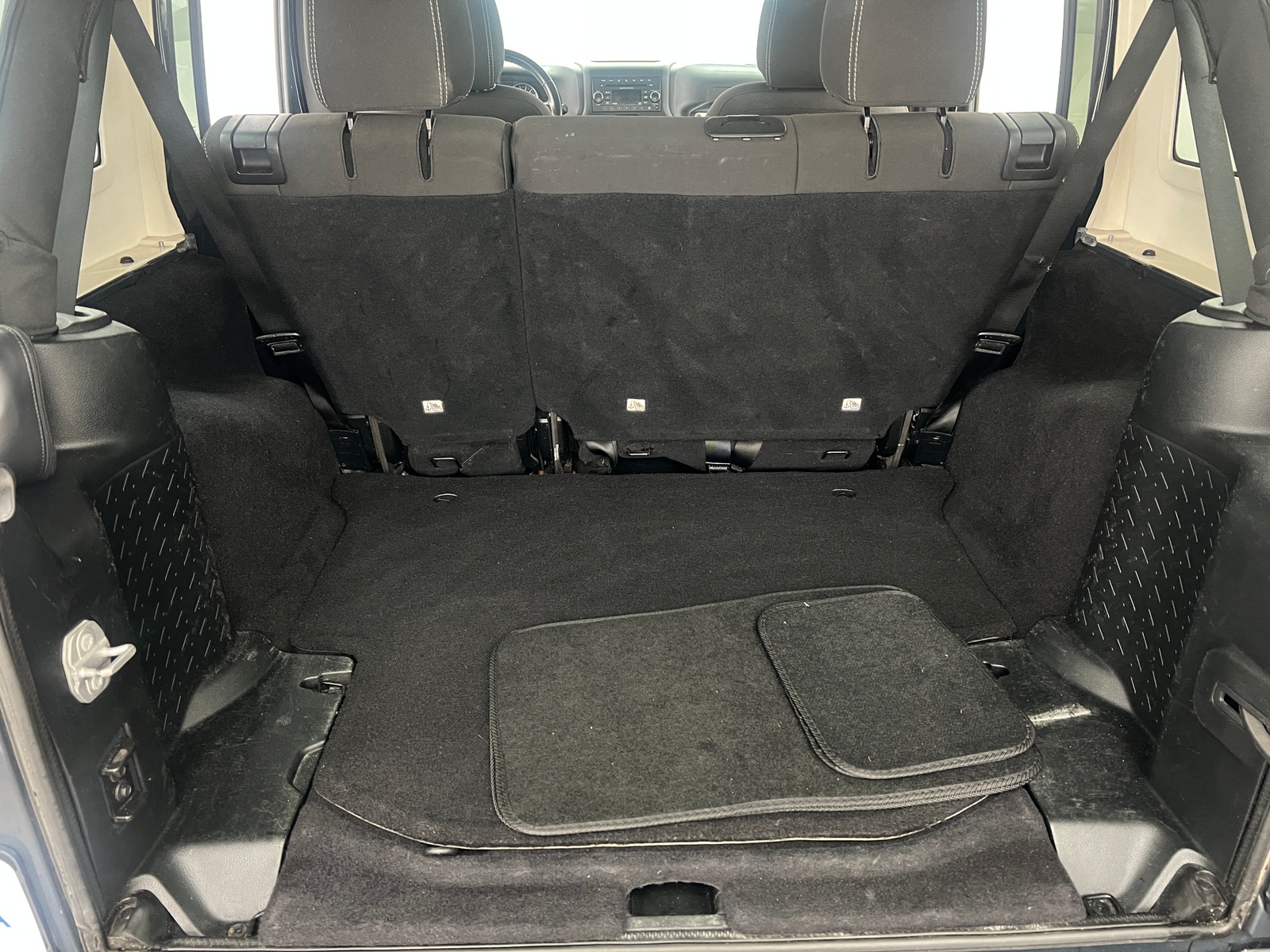 Thumbnail: 2018 Jeep Wrangler - 7