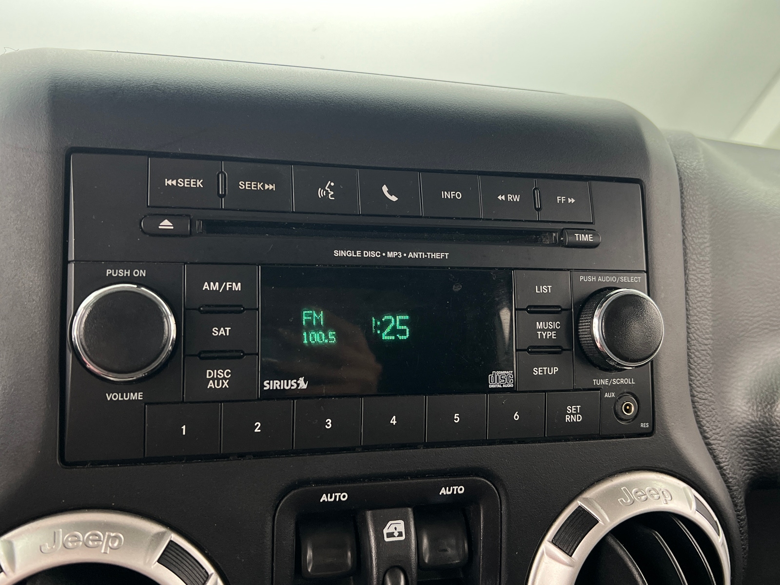 Thumbnail: 2018 Jeep Wrangler - 4