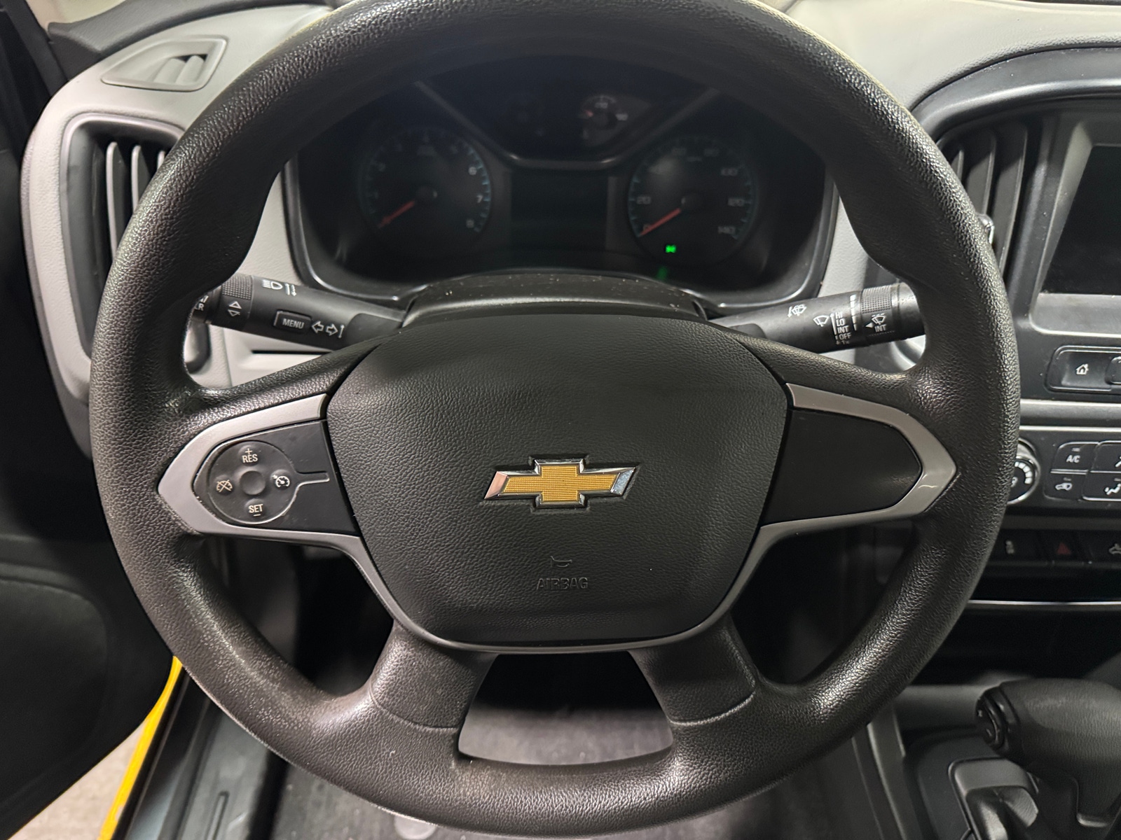 Thumbnail: 2021 Chevrolet Colorado - 5