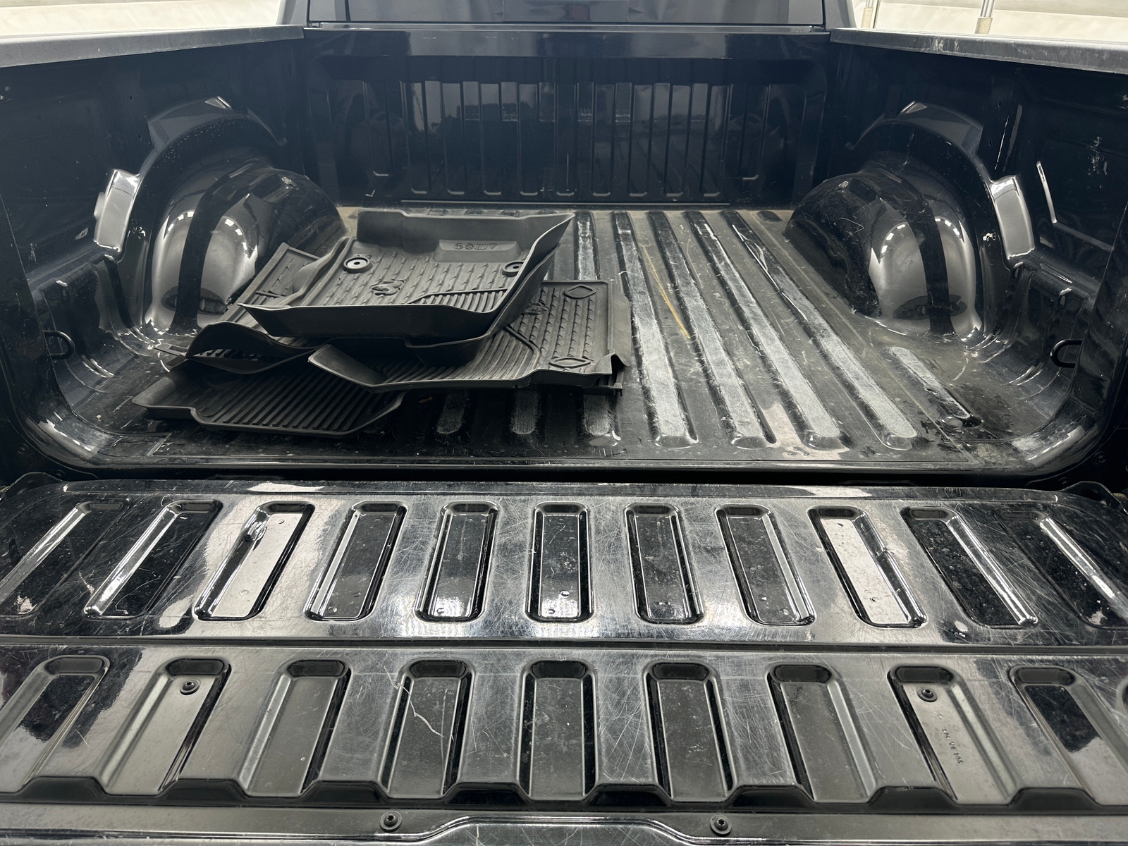 Thumbnail: 2023 RAM 1500 - 6