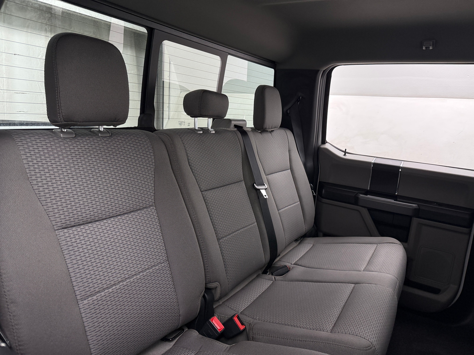 Thumbnail: 2020 Ford Econoline - 6