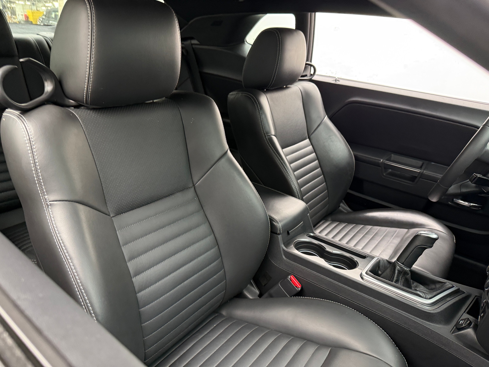 Thumbnail: 2010 Dodge Challenger - 2