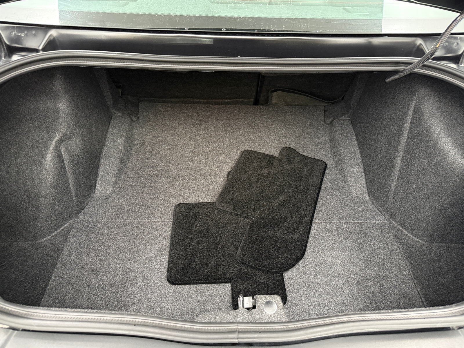 Thumbnail: 2010 Dodge Challenger - 5