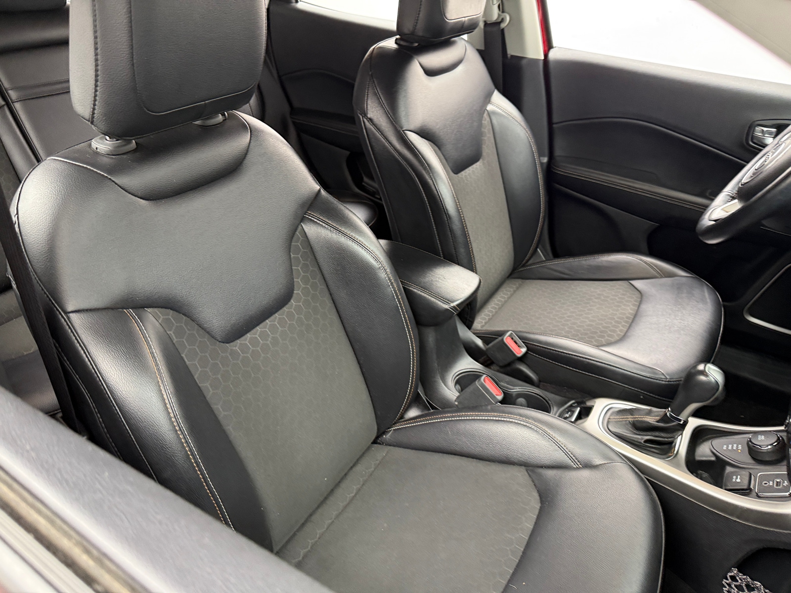 Thumbnail: 2018 Jeep Compass - 2