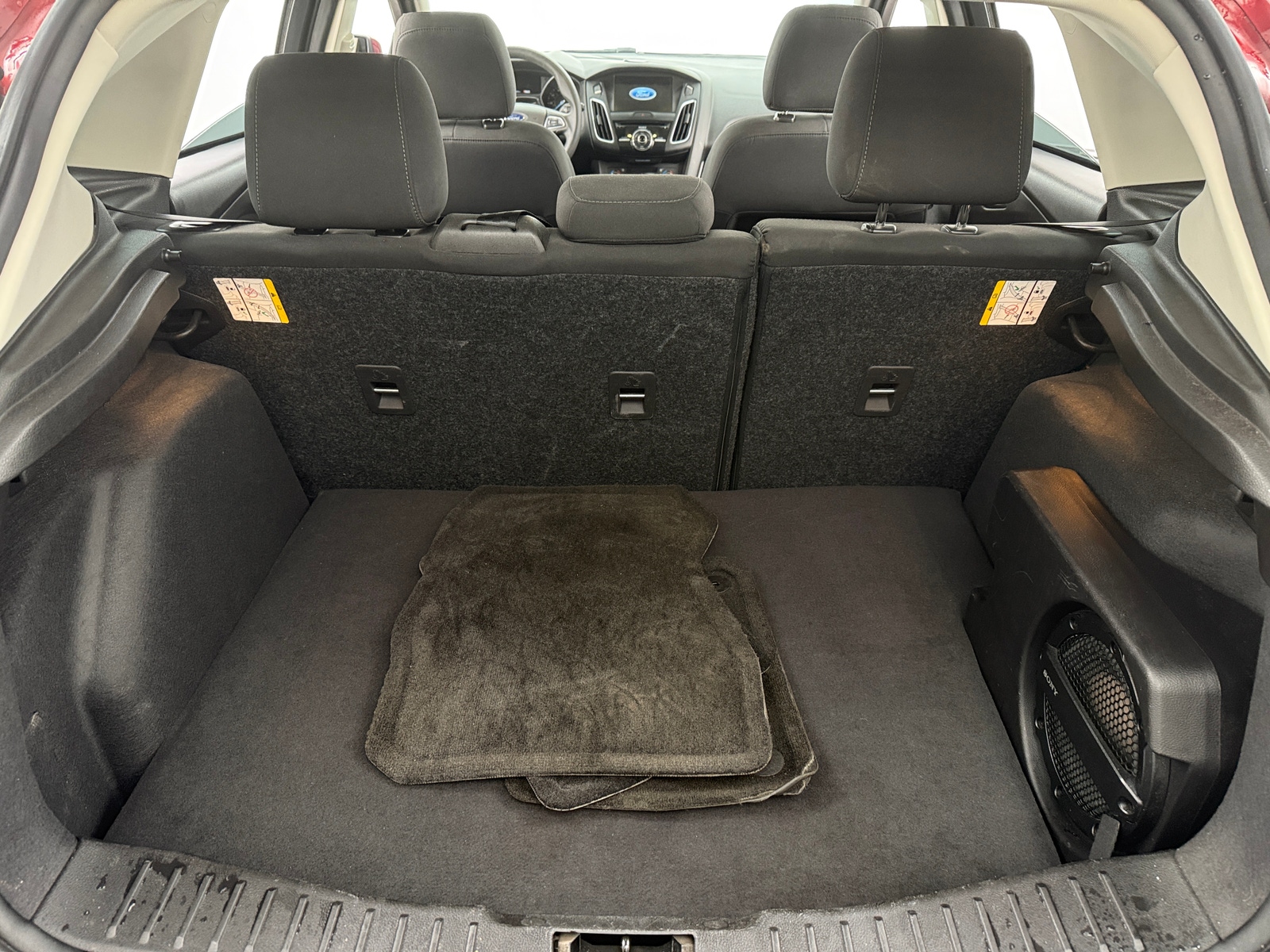 Thumbnail: 2017 Ford Focus - 7