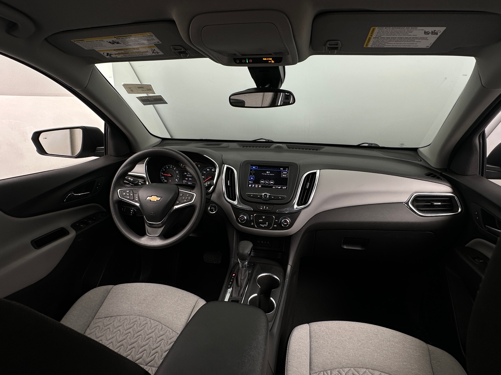 Thumbnail: 2024 Chevrolet Equinox - 3