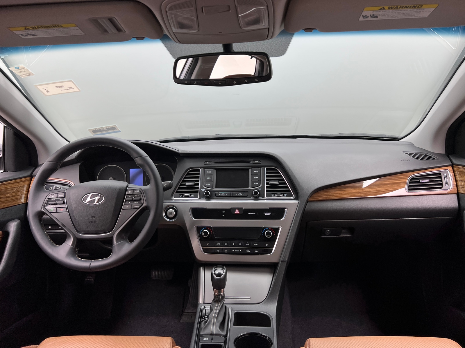 Thumbnail: 2015 Hyundai Sonata - 2