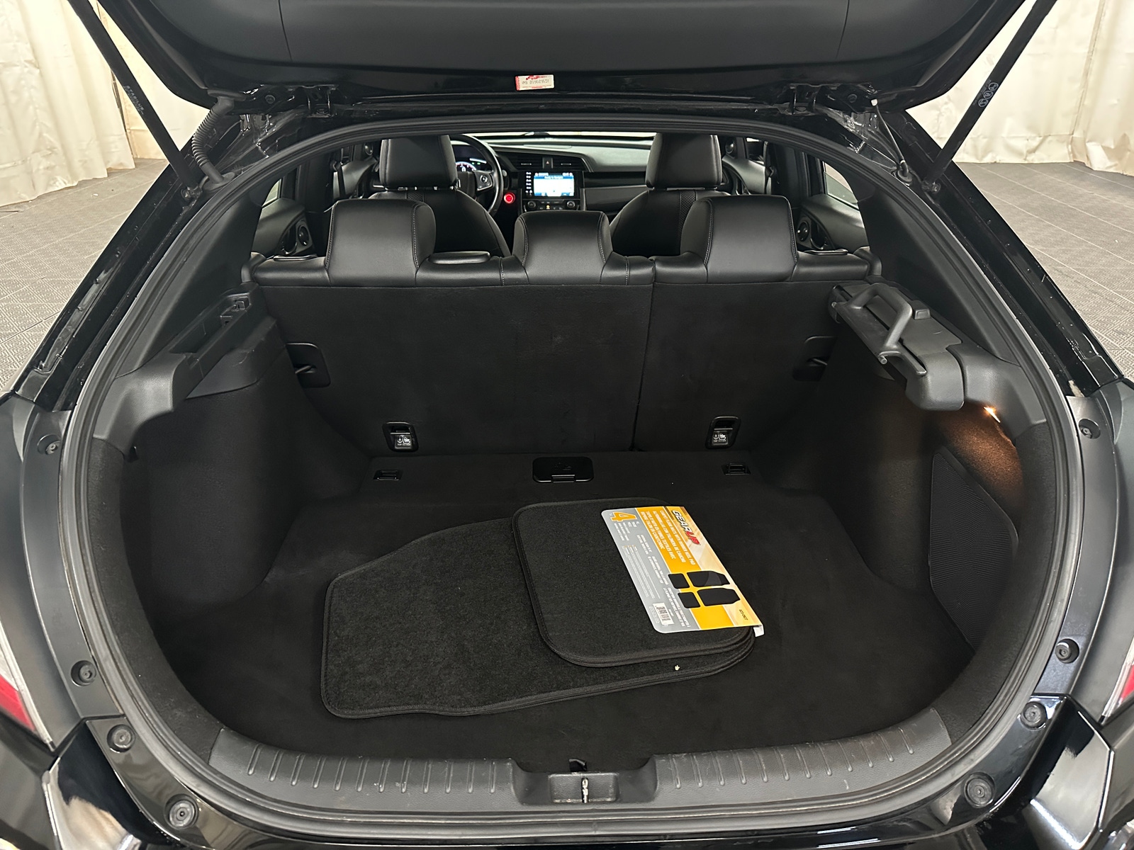 Thumbnail: 2020 Honda Civic - 6