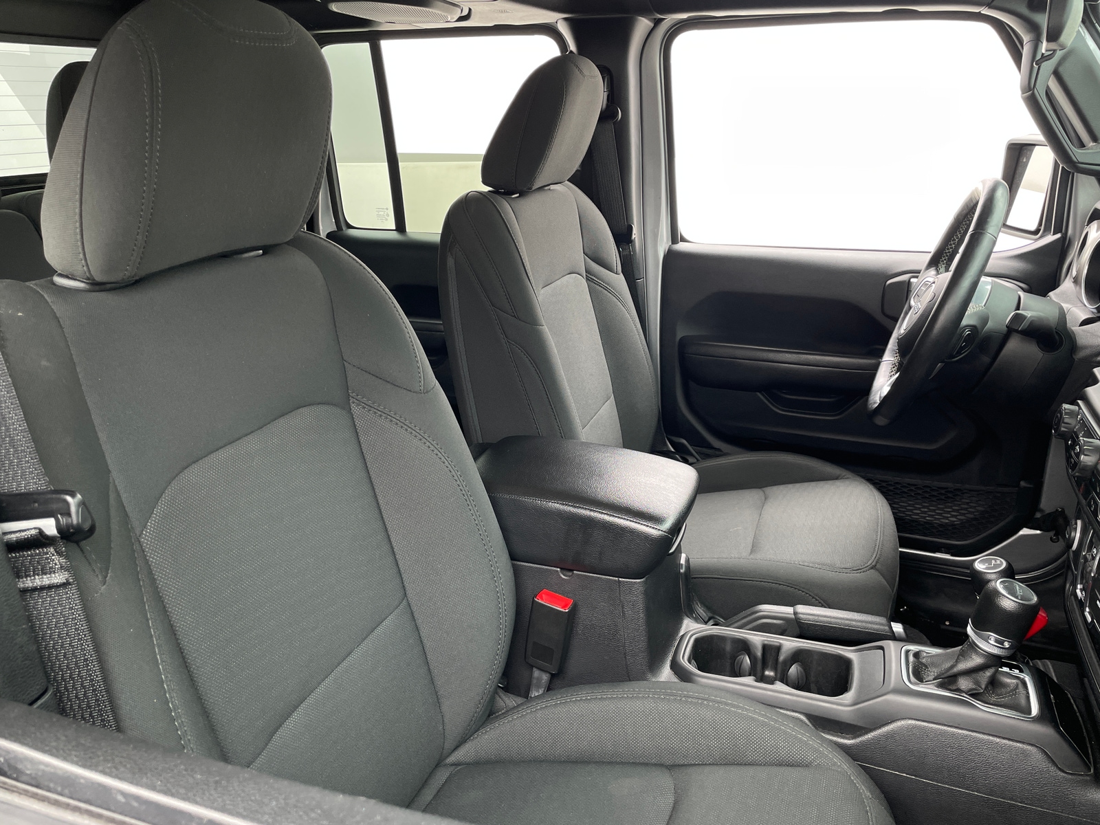 Thumbnail: 2020 Jeep Gladiator - 2