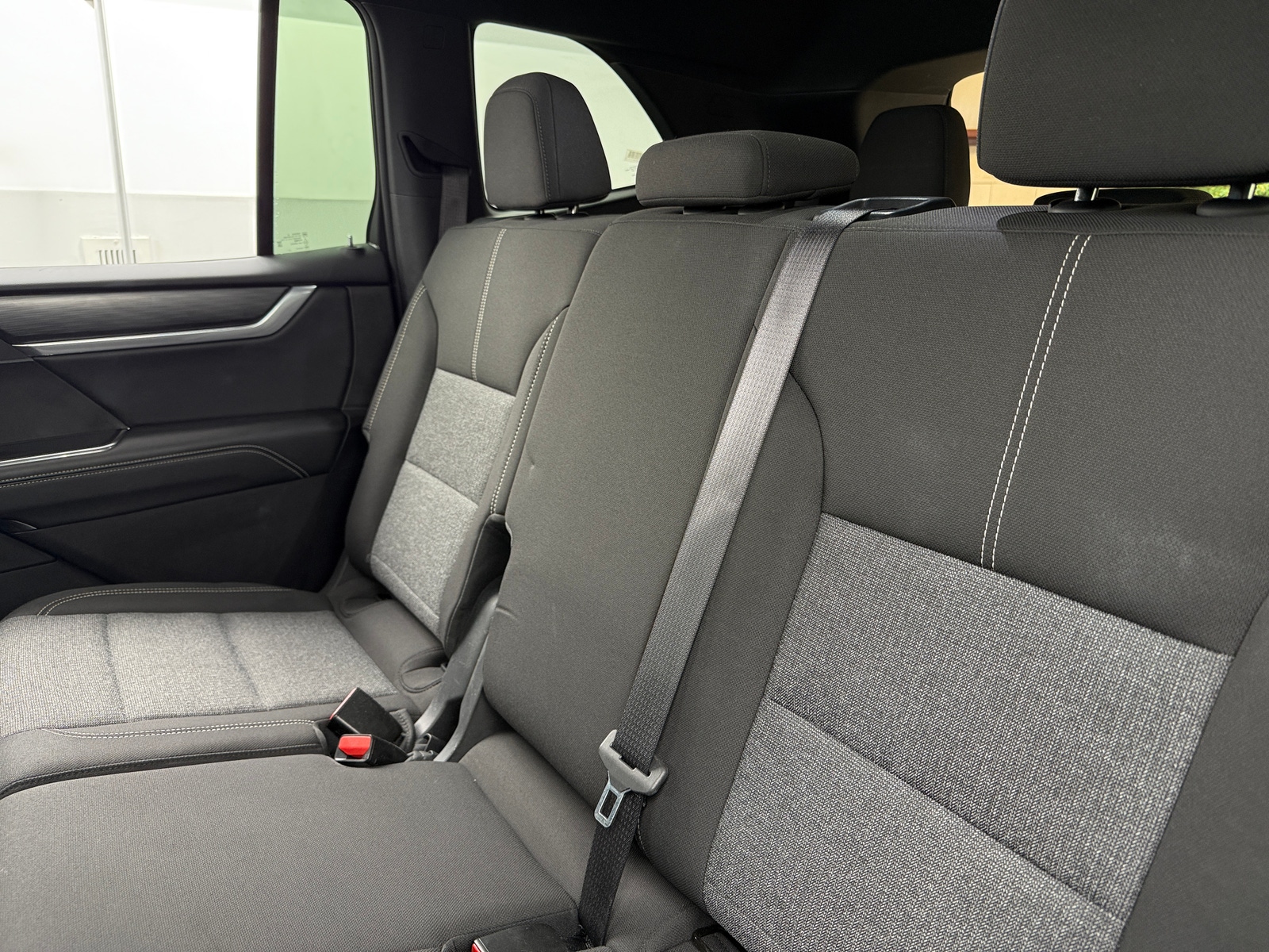 Thumbnail: 2025 GMC Acadia - 6